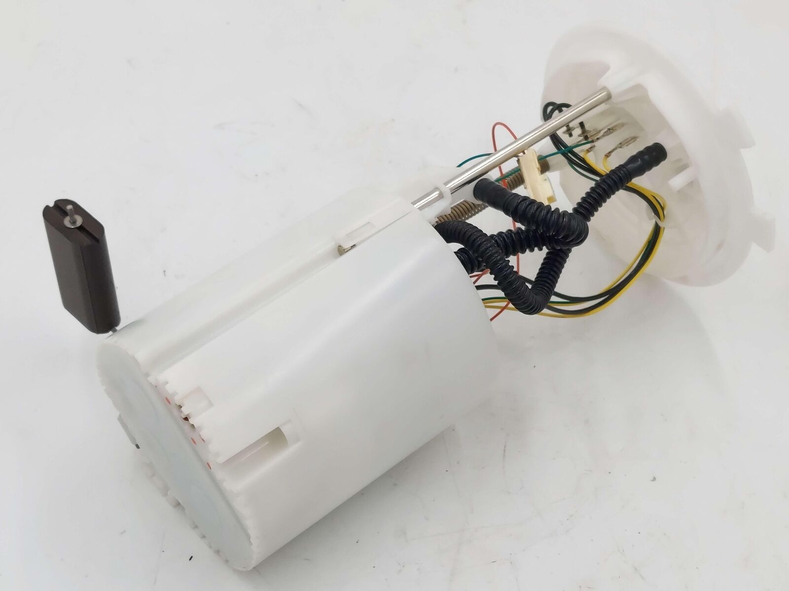 17-22 NISSAN QASHQAI FUEL PUMP 2.0L MR20DD 0580200492