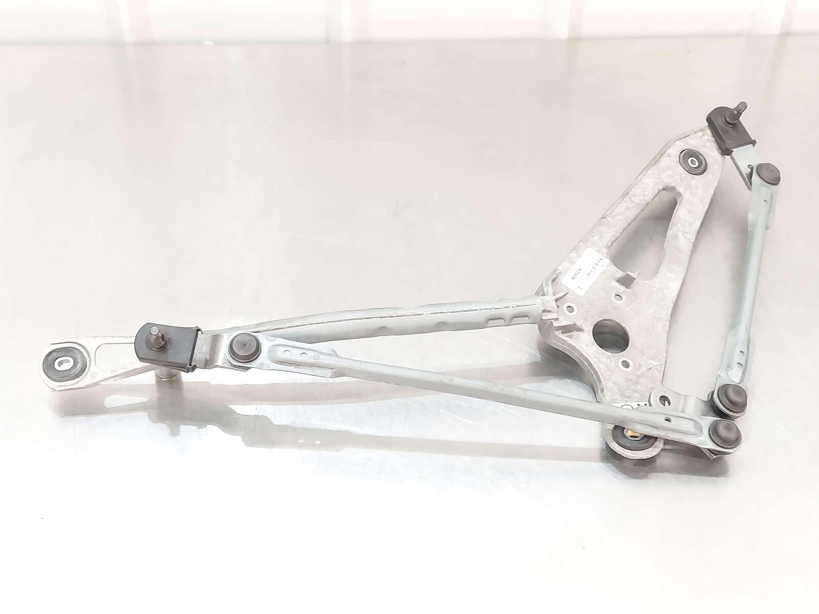 14-19 PORSCHE CAYMAN GT4 981 FRONT WINDSHIELD WIPER MOTOR WIPER LINKAGE