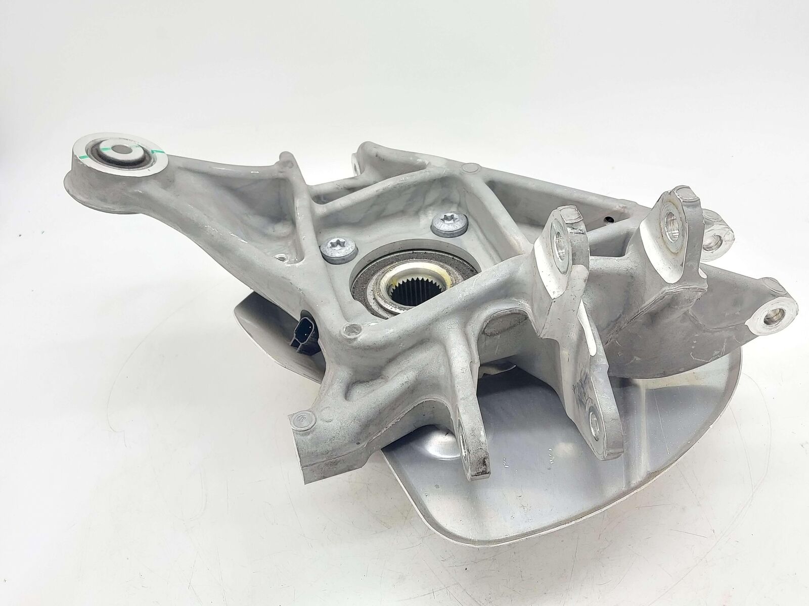 2024 ASTON MARTIN DB12 VOLANTE REAR RIGHT SPINDLE KNUCKLE HUB HY53-5A970-AD