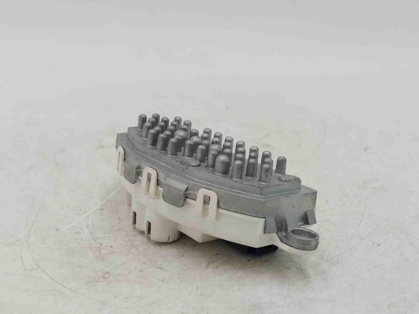 16-19 MERCEDES  GLE63S AMG W166 Heater Blower Motor Resistor T1015286S