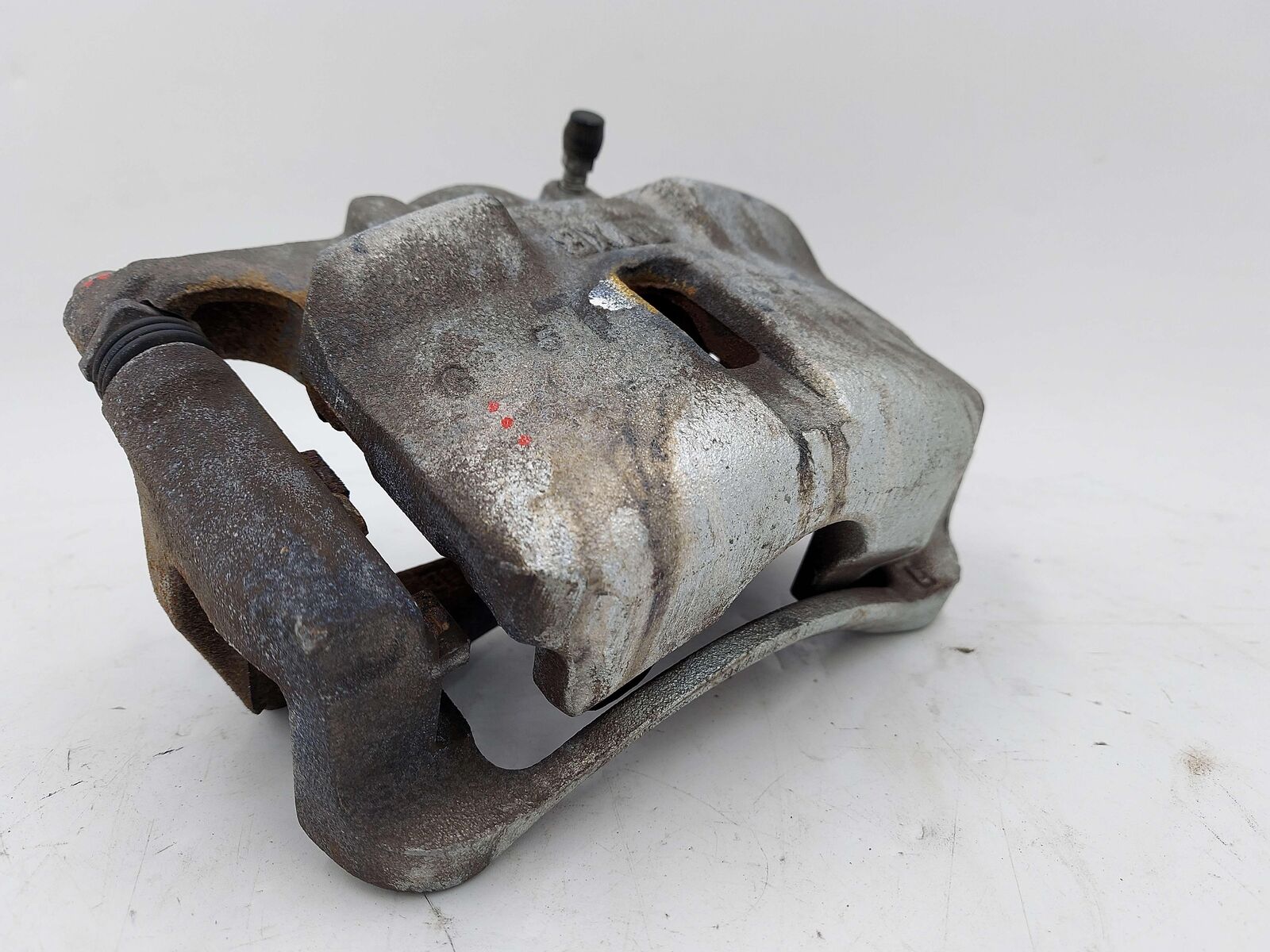 17-22 NISSAN QASHQAI FRONT LEFT BRAKE CALIPER 410114BA0C