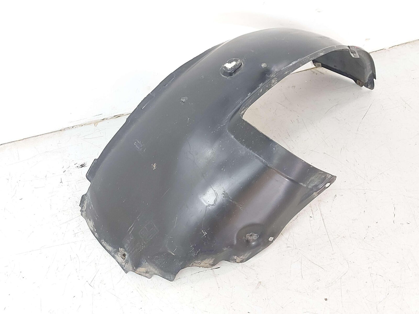 06-13 Porsche 911 997 Front Right Quarter Inner Rearward Fender Liner Coupe