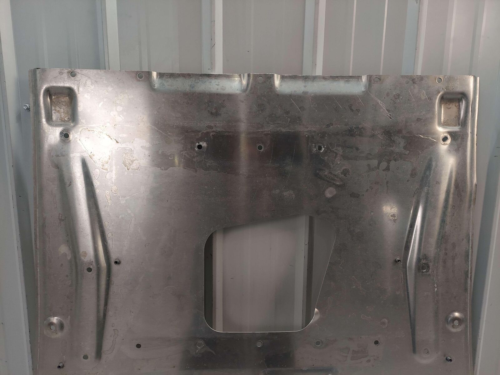 2024 ASTON MARTIN DB12 VOLANTE FRONT UNDER BODY GUARD SKID PLATE ALUMINUM *NOTE