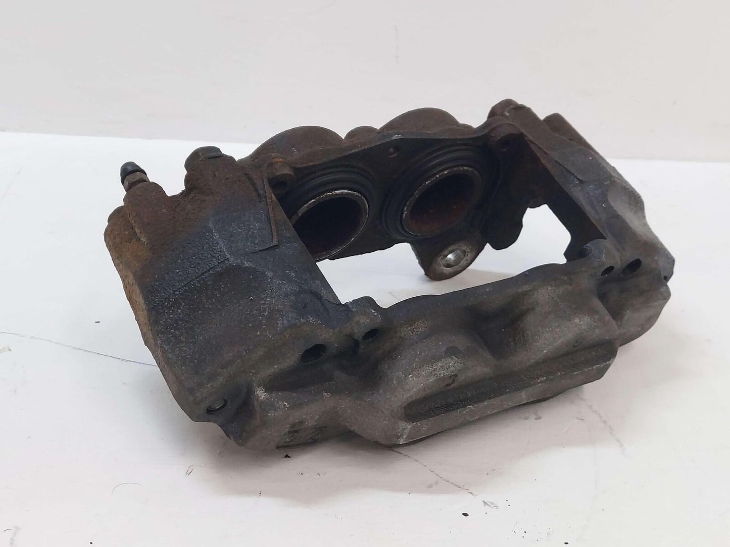 15-23 TOYOTA 4RUNNER FRONT LEFT BRAKE CALIPER 4775060350