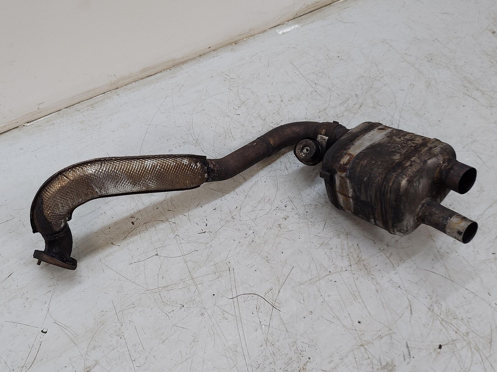 17-22 Porsche Cayman 718 RH Right Muffler *Melted Plastic Fire Damage*