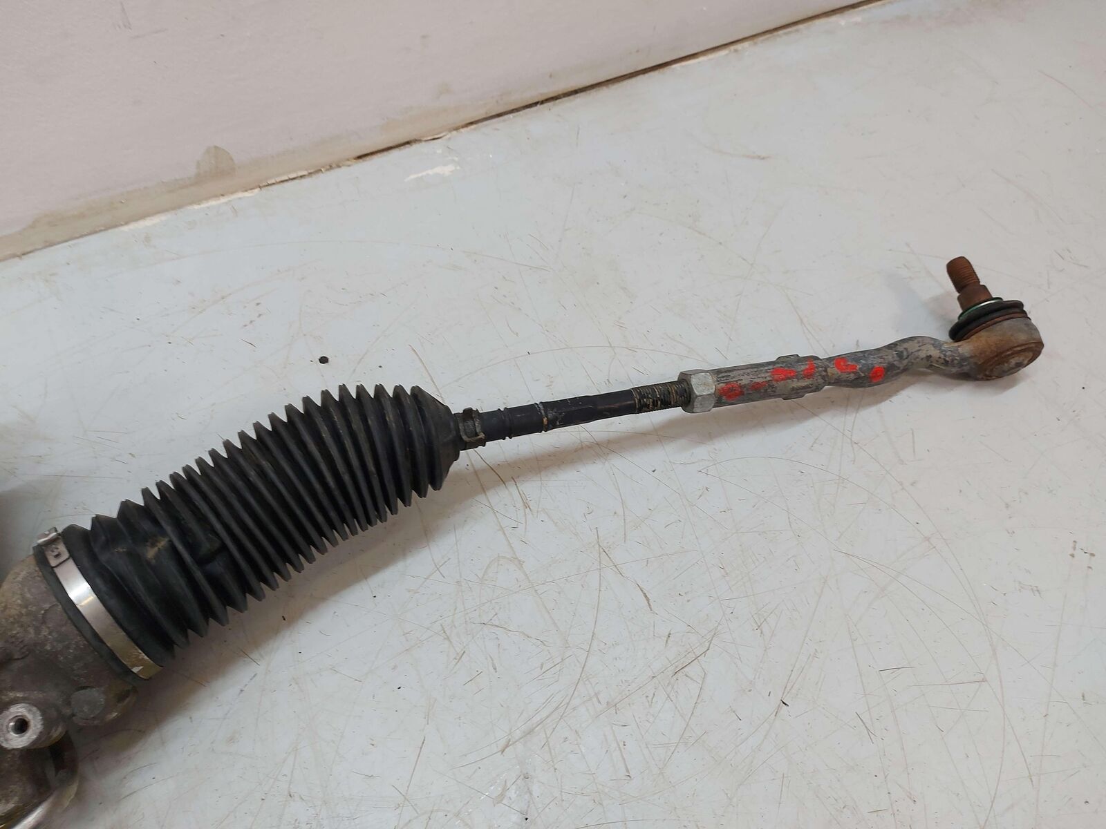 07-09 MERCEDES E320 RIGHT STEERING GEAR RACK PINION 21111011001 *NEEDS ARM*