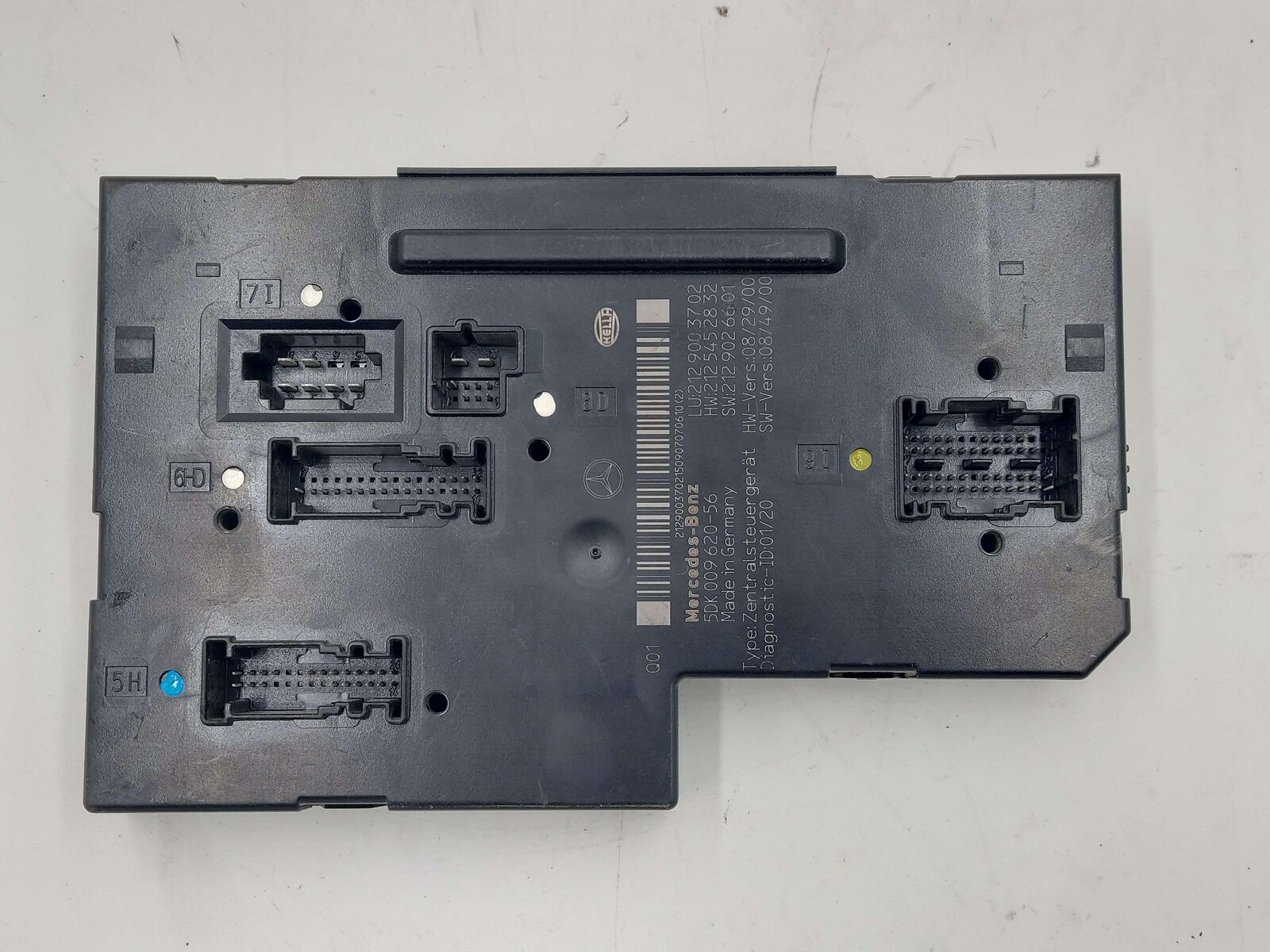 10-11 MERCEDES E350 SAM SIGNAL ACTIVATION CONTROL MODULE 2129003702