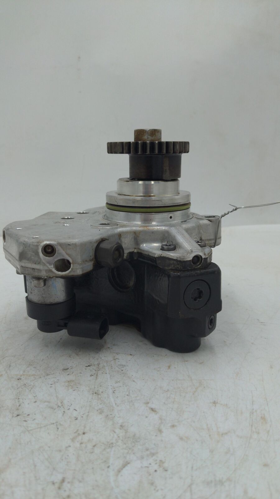 13016 MERCEDES GL350 A6420105907 A6420105907 DIESEL injection Fuel Pump