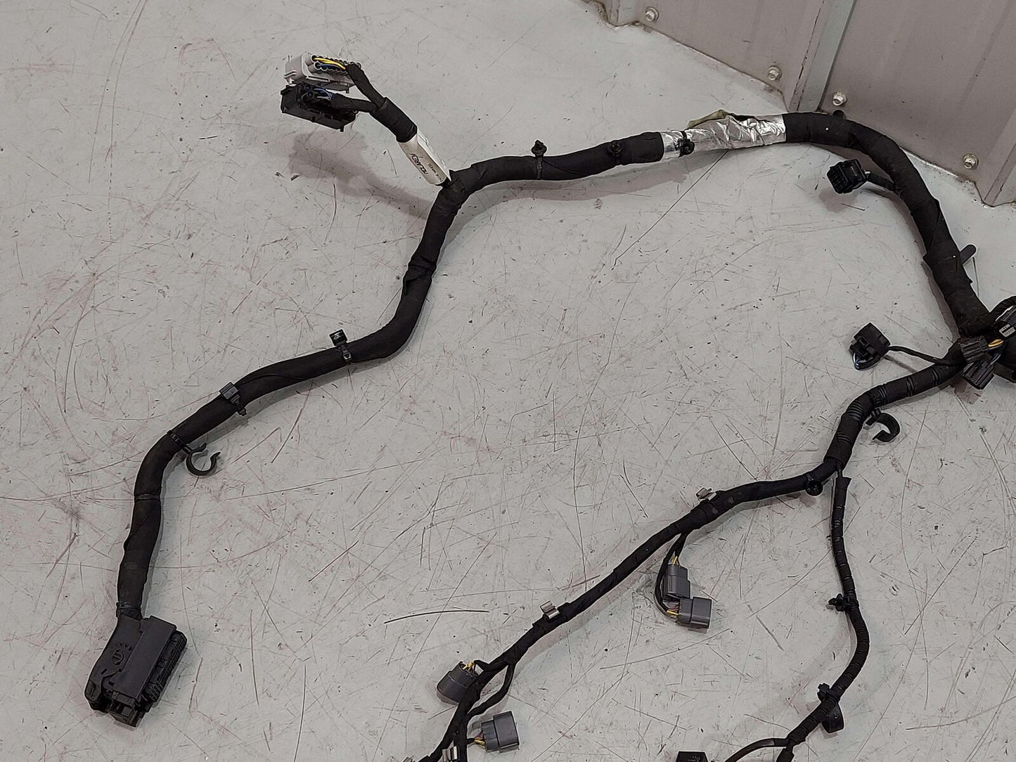 2021 MCLAREN GT WIRE HARNESS ENGINE HARNESS 02512018