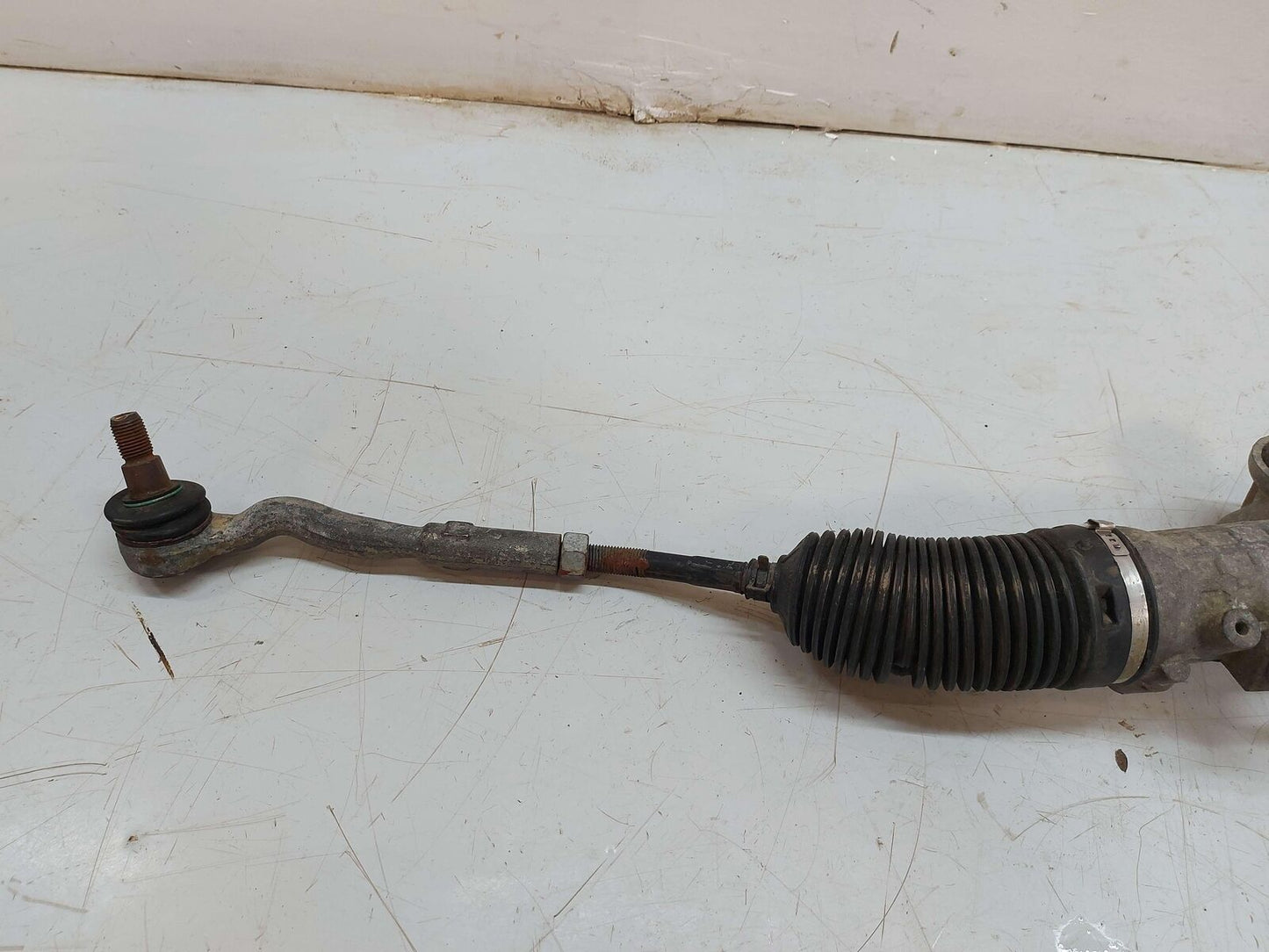 07-09 MERCEDES E320 RIGHT STEERING GEAR RACK PINION 21111011001 *NEEDS ARM*