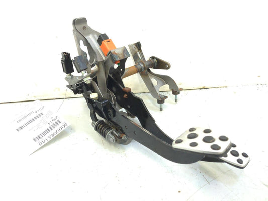 17 SUBARU WRX BRAKE AND CLUTCH PEDAL