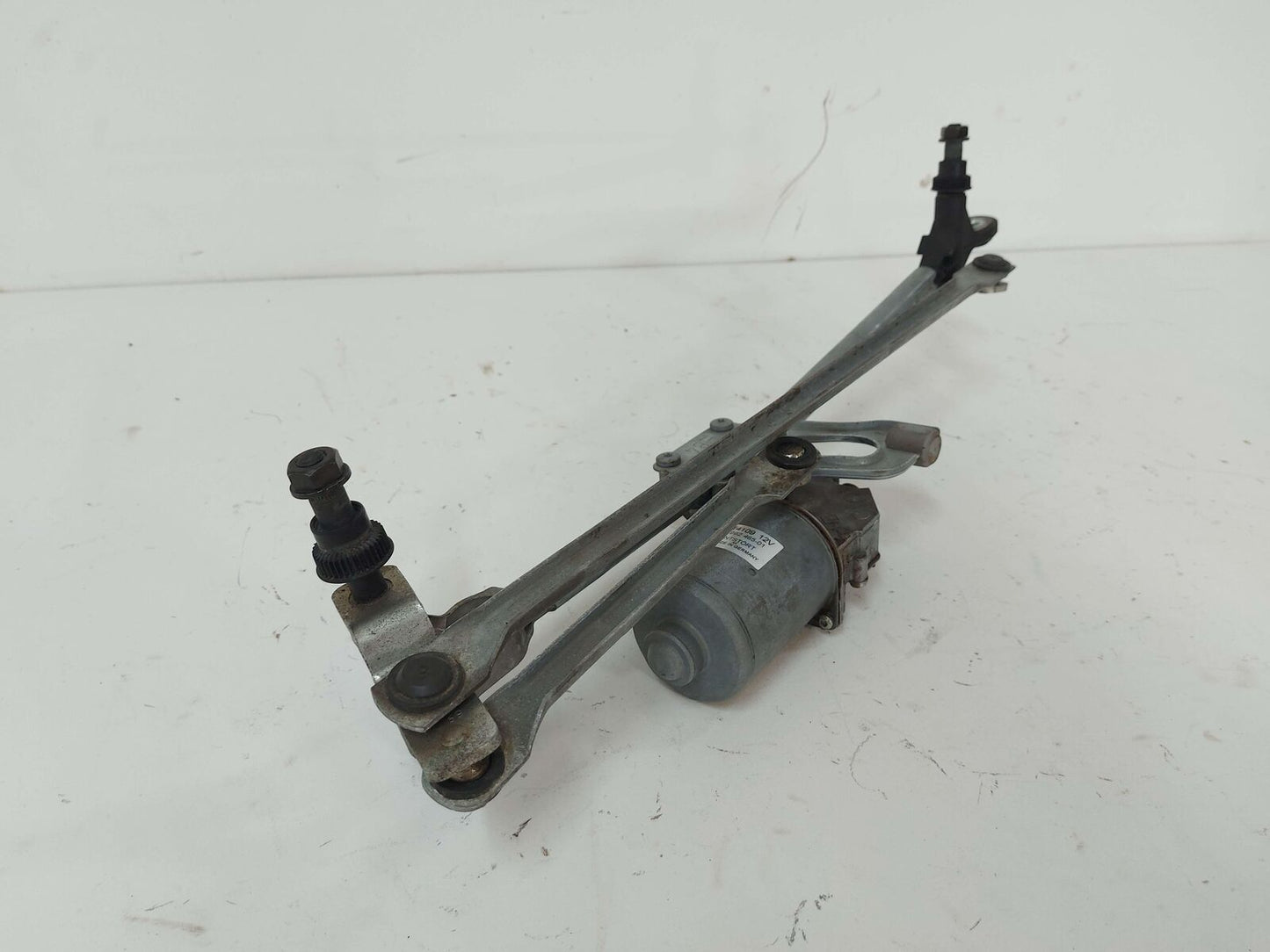 12-15 BMW X1 E84 WINDSHIELD WIPER TRANSMISSION LINKAGE W/ MOTOR 2992465 2990025