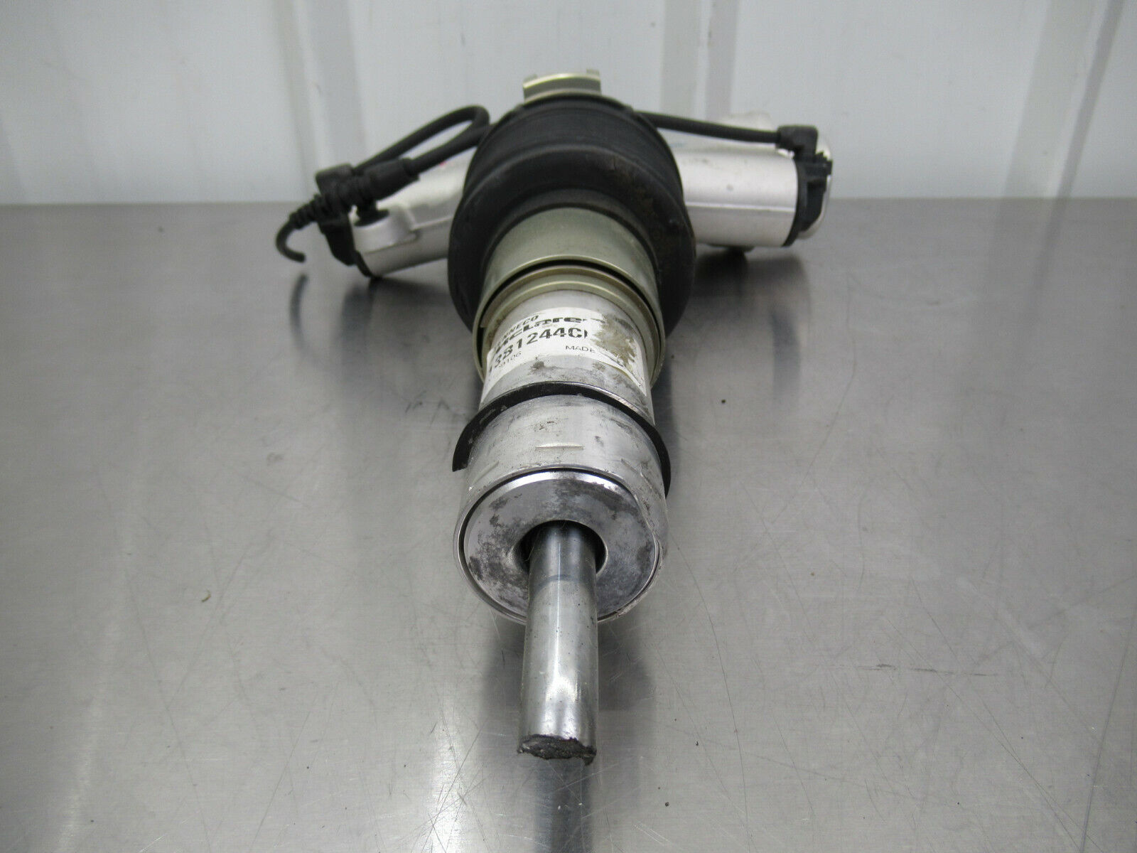 T020 2016 16 MCLAREN 570S RH RIGHT FRONT SHOCK STRUT DAMAGED 13B1244CP