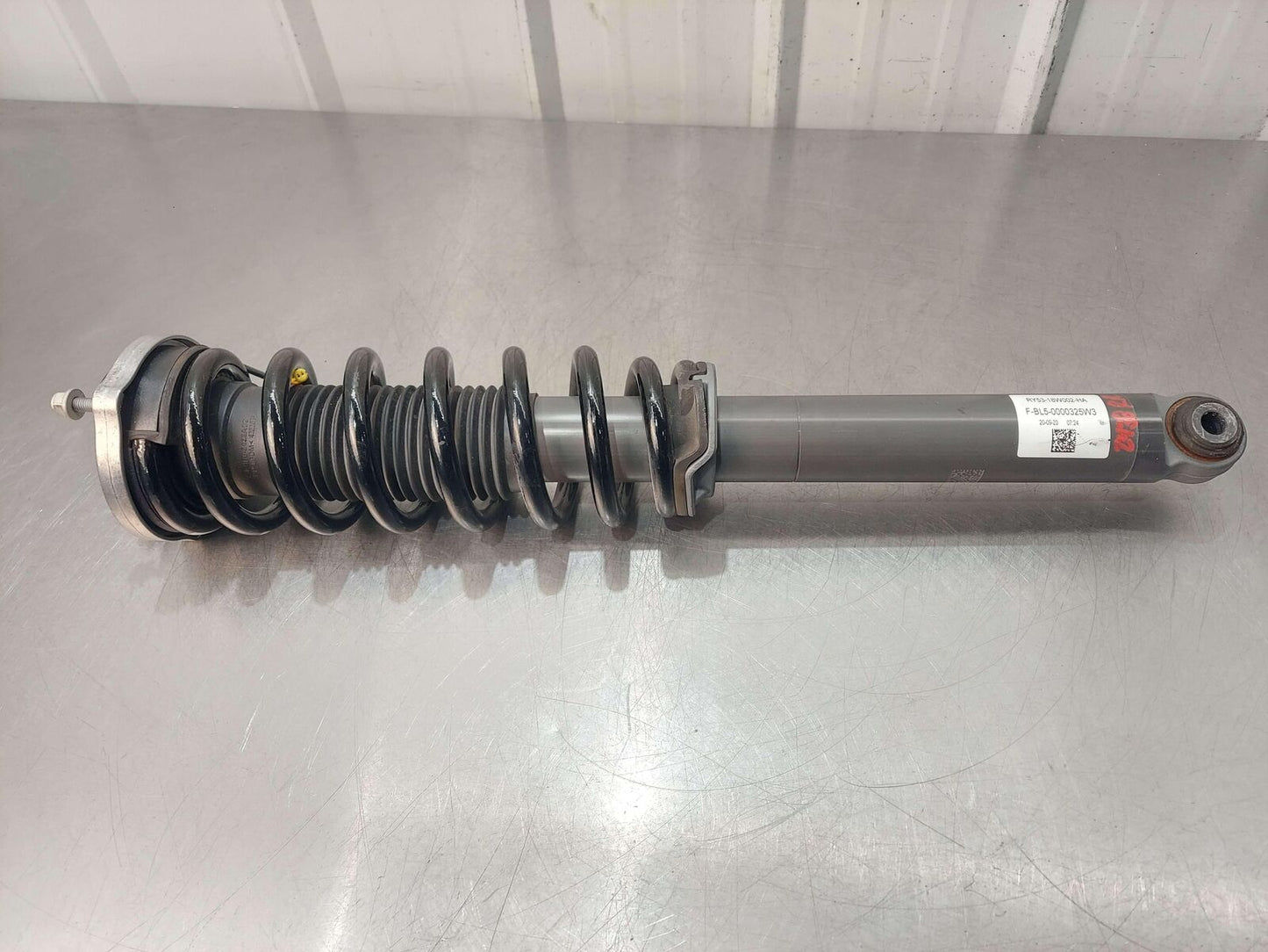 2024 ASTON MARTIN DB12 VOLANTE REAR RIGHT SUSPENSION STRUT SHOCK ELECTRONIC