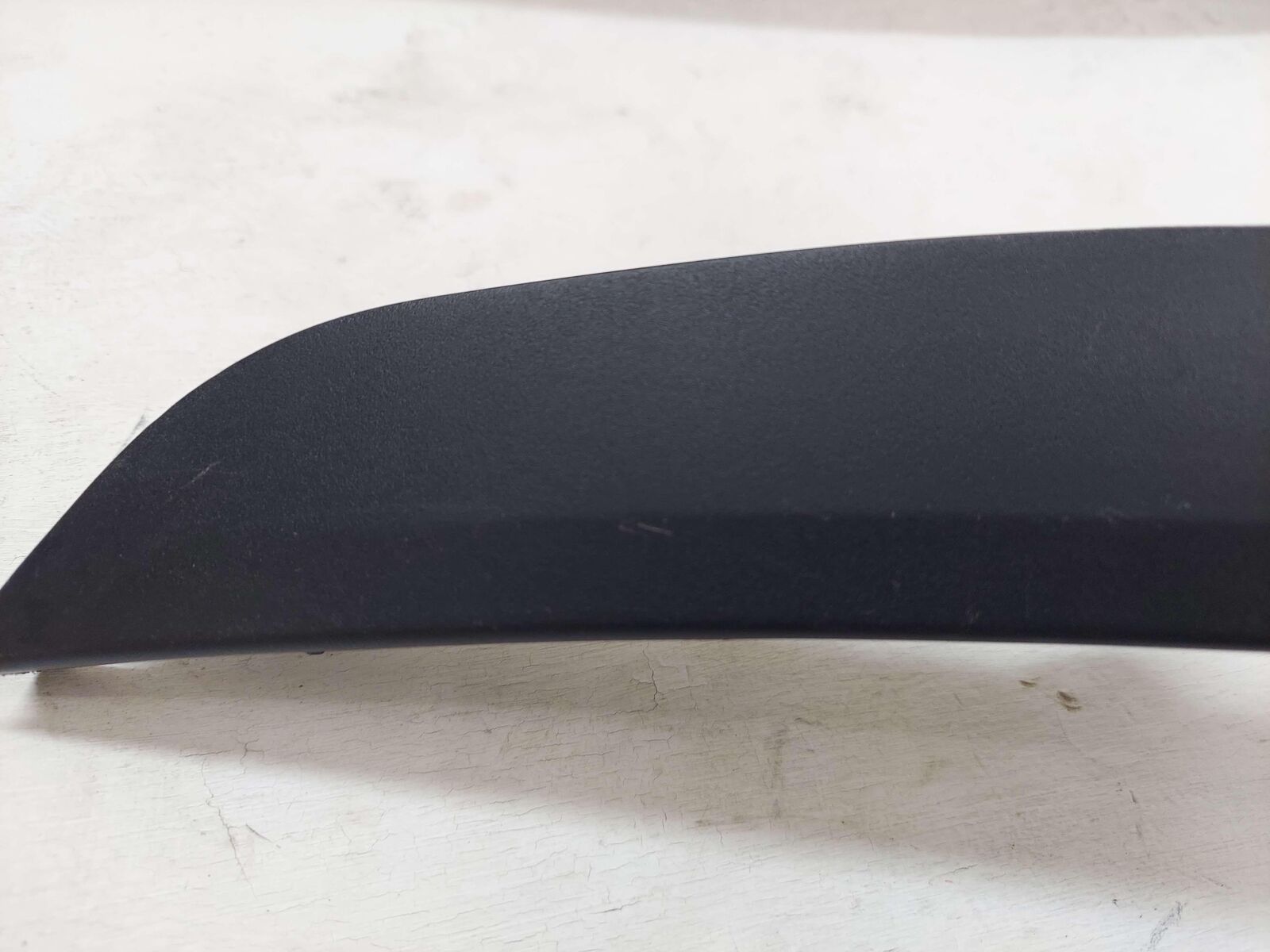 2020 TOYOTA HIGHLANDER FRONT LEFT FENDER FLARE BLACK TEXTURED *MISC MARKS*