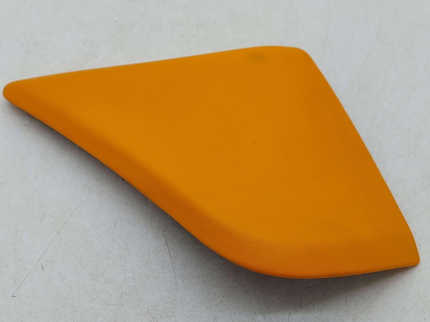 2017 MCLAREN 570S RIGHT DASH END CAP ORANGE LEATHER 13N2342CP *NOTE