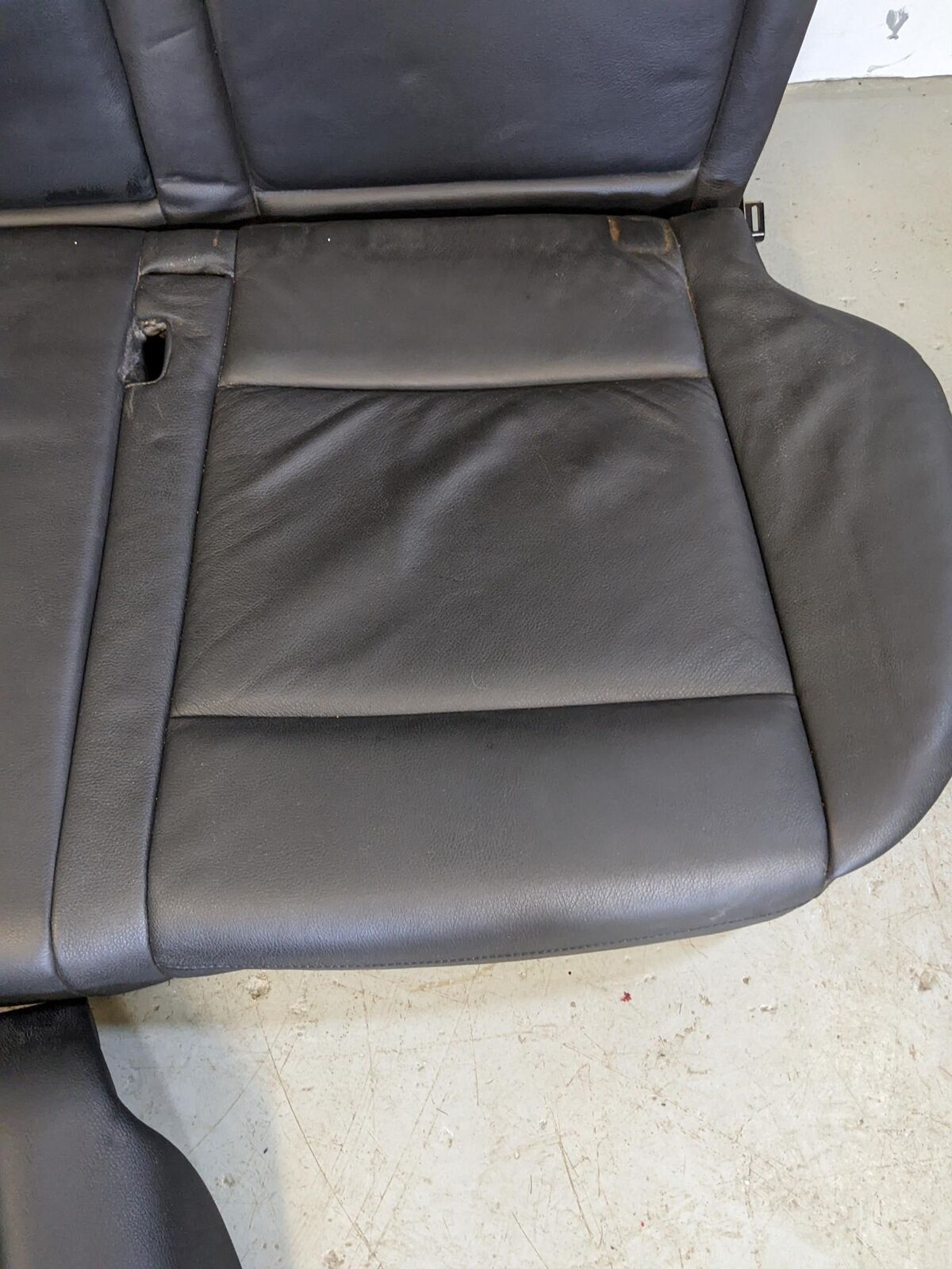 2009 BMW X5 E70 Rear Seats Black Leather 60/40 Heated *Dents Scratched Scuffs*