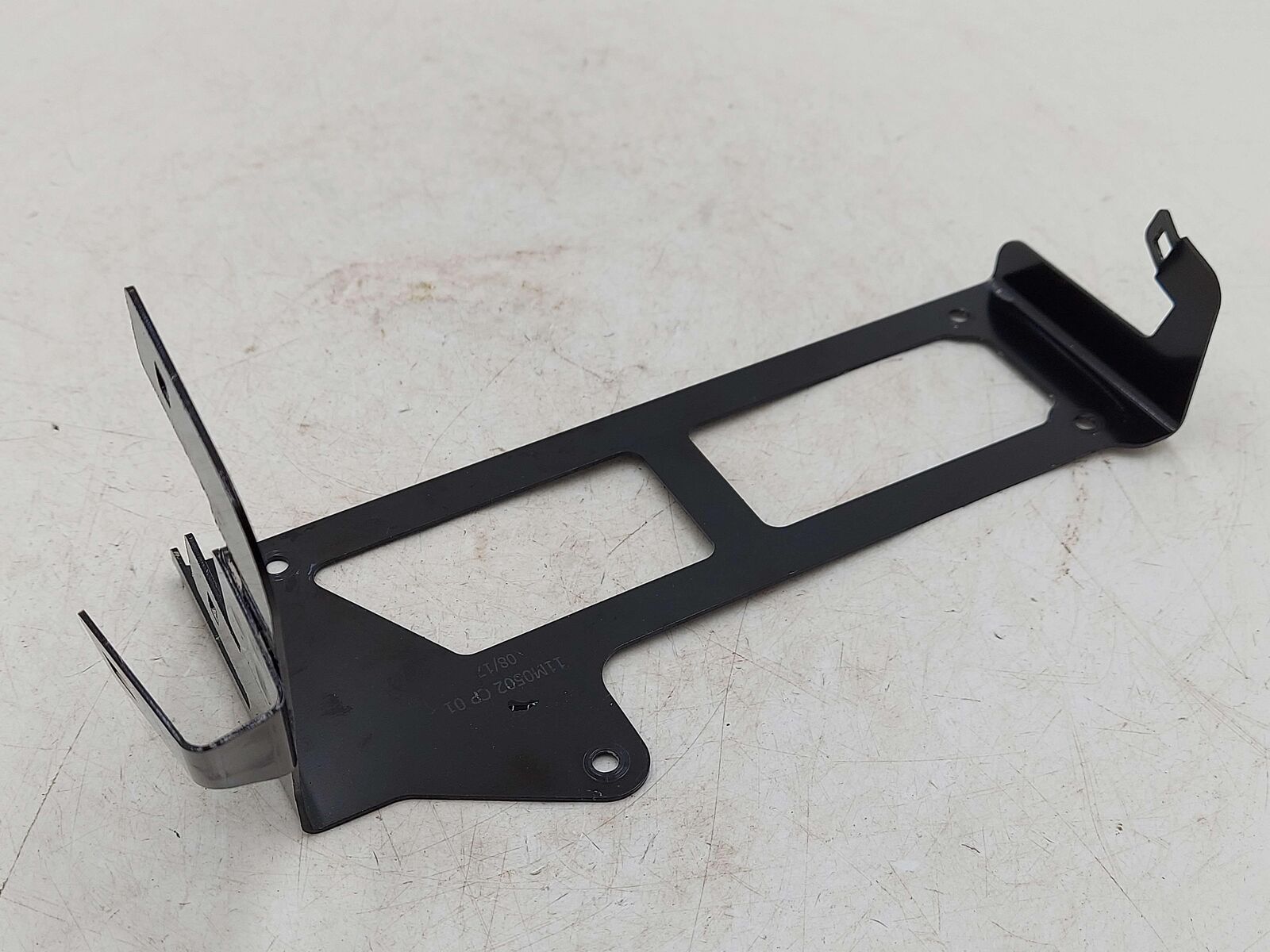 2018 Mclaren 570s Rear Fuse Box Mount Bracket 11M0502CP