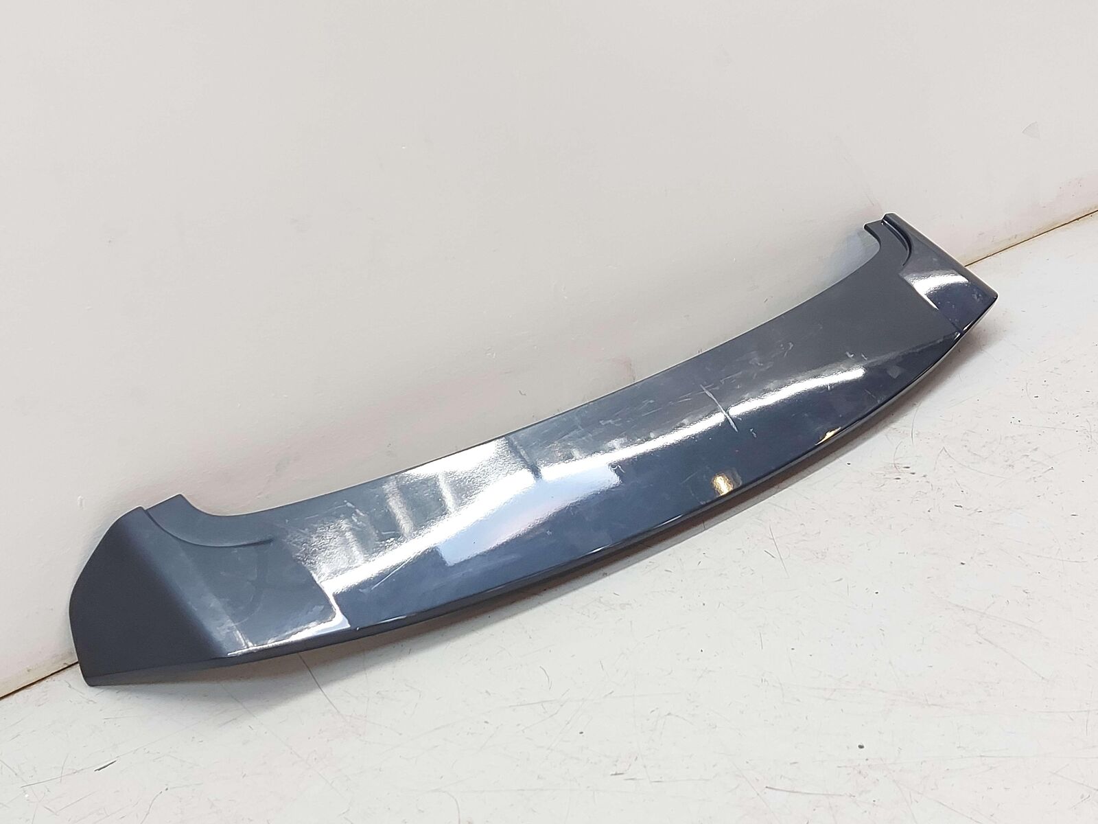 13-18 HYUNDAI SANTA FE REAR SPOILER BLUE 87210-4Z000 *SCRATCHES*