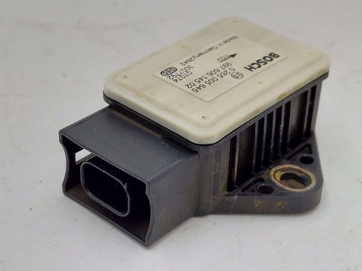 2007 Porsche 911 997 Turbo Yaw Rate Turn Sensor 99760614502