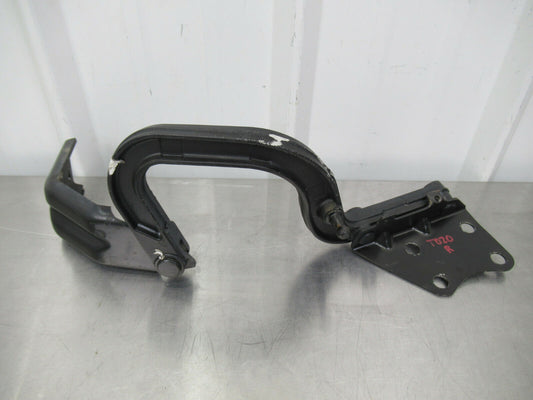 T020 2016 16 MCLAREN 570S RH RIGHT HOOD HINGE DAMAGED BENT