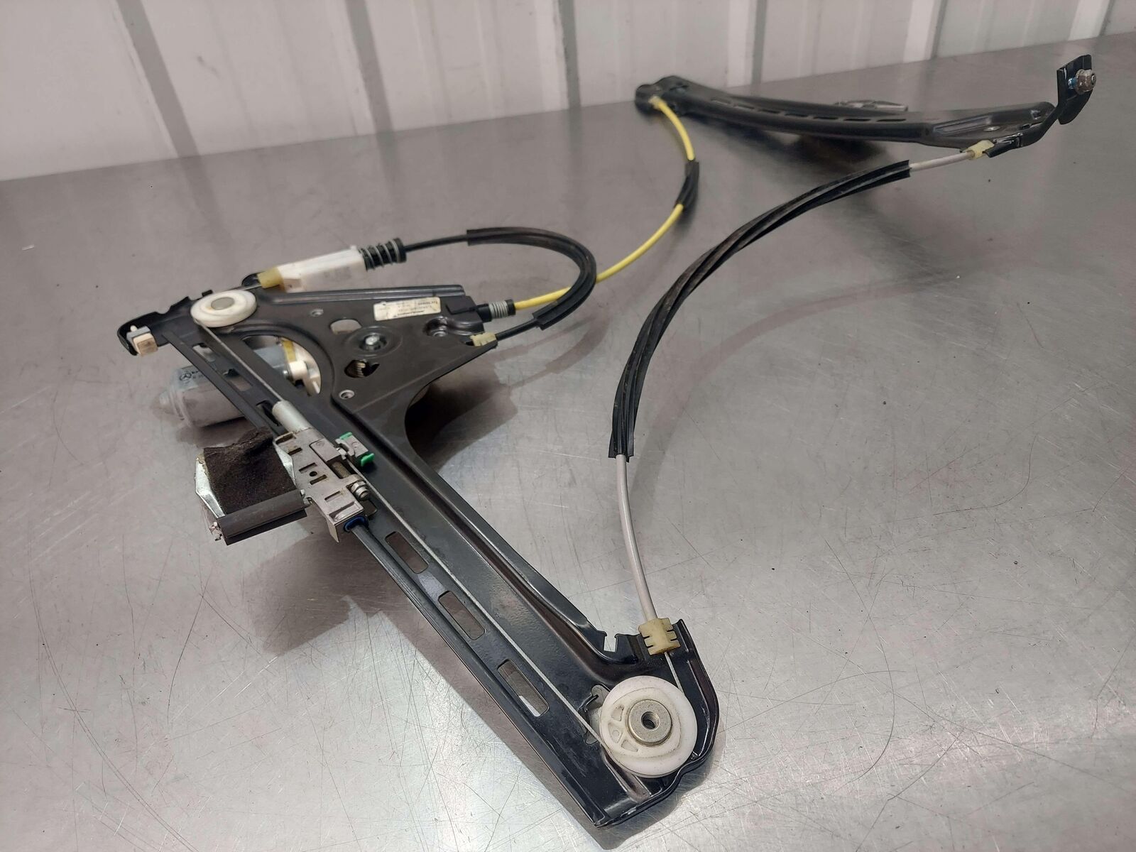 2016 MCLAREN 540C FRONT RIGHT DOOR WINDOW GLASS REGULATOR W/ MOTOR 13A2053CP