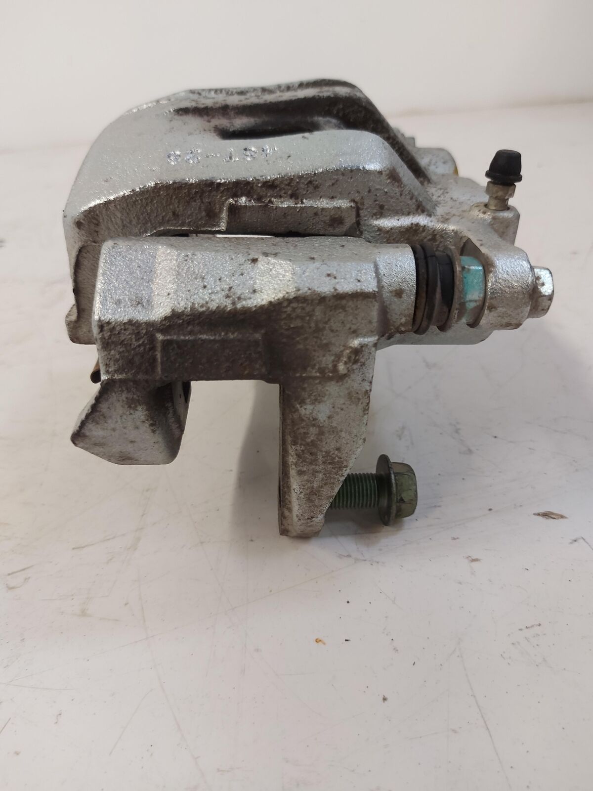 20-22 TOYOTA HIGHLANDER FRONT LH Left Caliper 22K KM'S