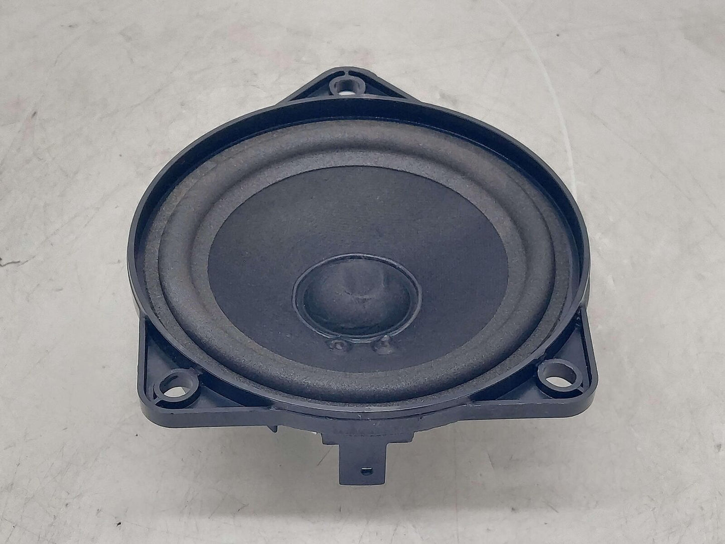 2014 PORSCHE 911 991 GT3 RIGHT SPEAKER DOOR MID RANGE 7PP035415E