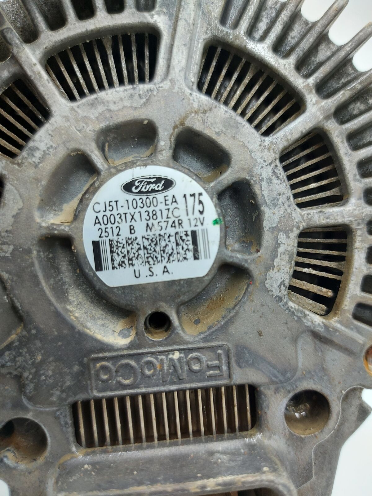 13-19 FORD ESCAPE Alternator CJ5T10300 16K KM