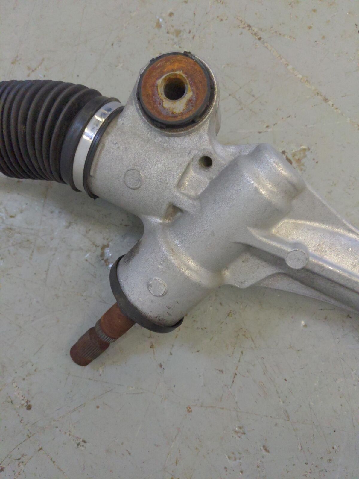 13-18 LEXUS ES350 Steering Rack And Pinion 88K KM'S