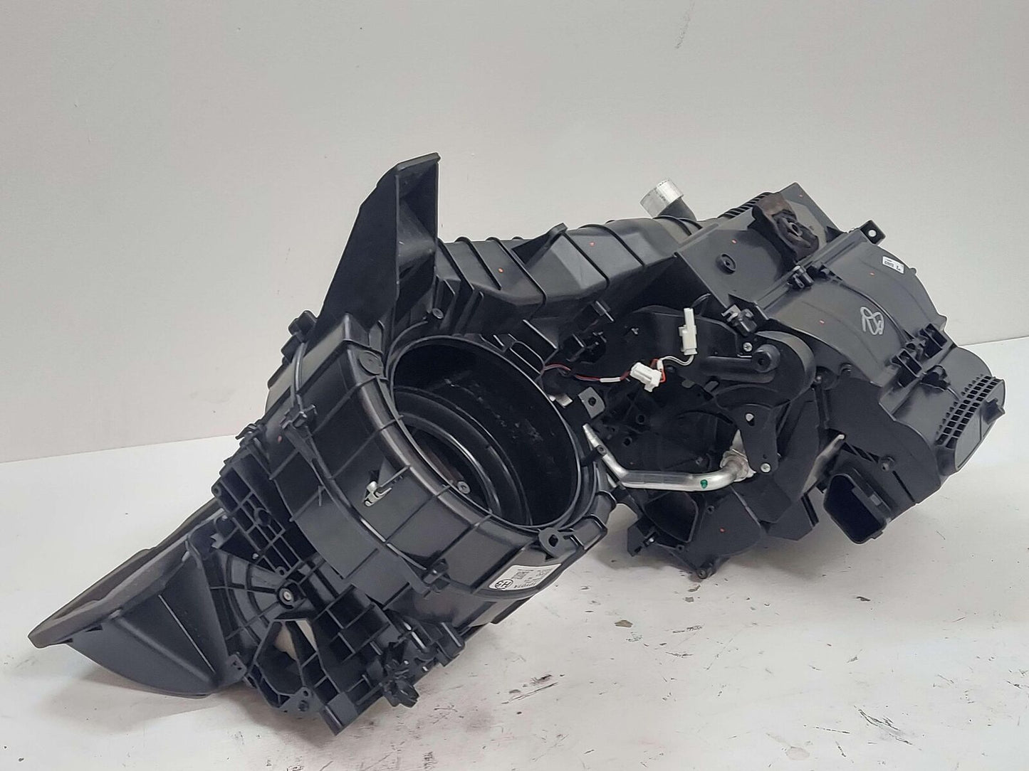 2021 TOYOTA TUNDRA SR5 HVAC HEATER CORE BLOWER MOTOR HOUSING 87010-0C091