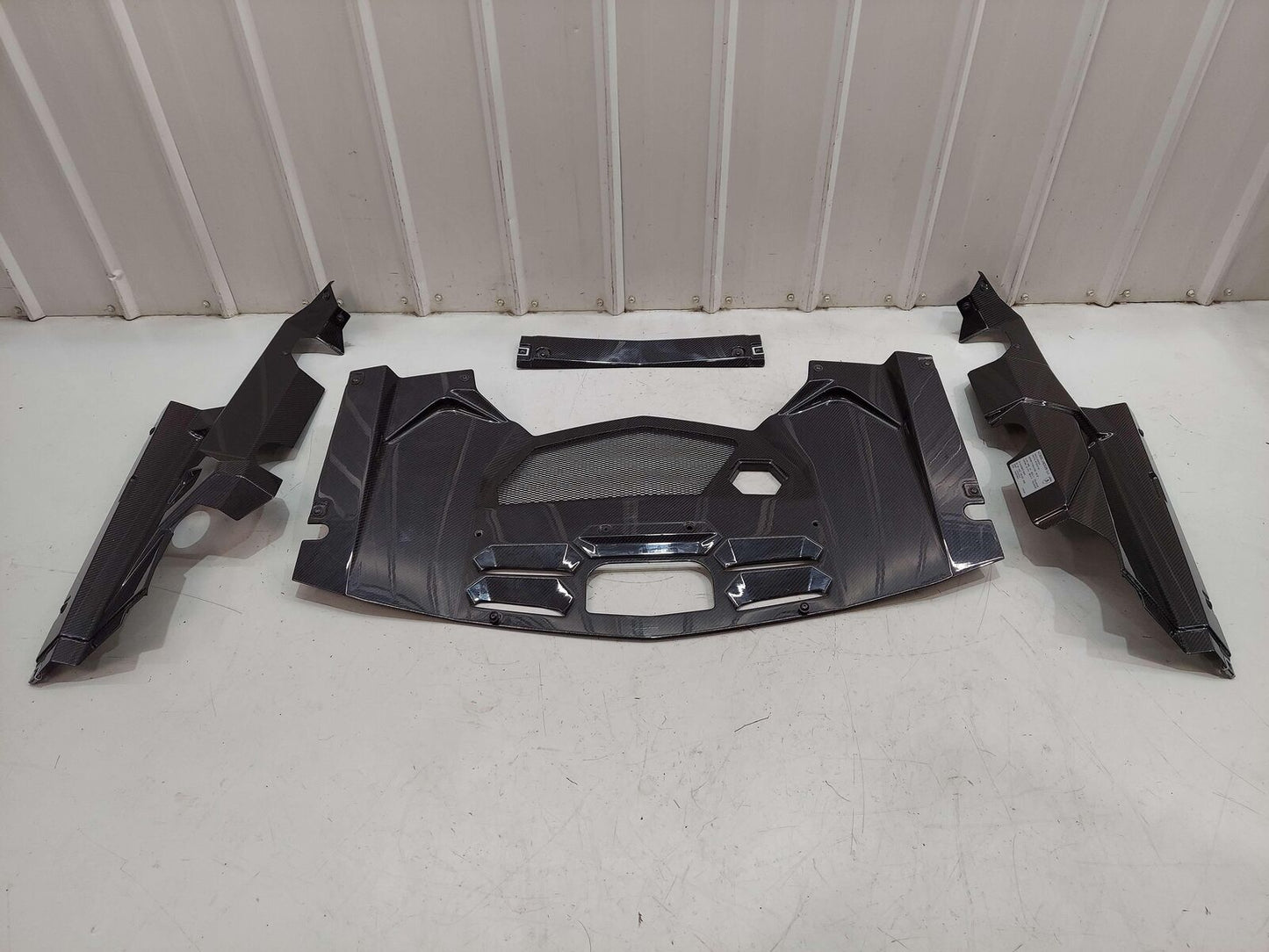 2018 LAMBORGHINI AVENTADOR S LP740-4 ENGINE BAY CARBON FIBER TRIM KIT *NOTE