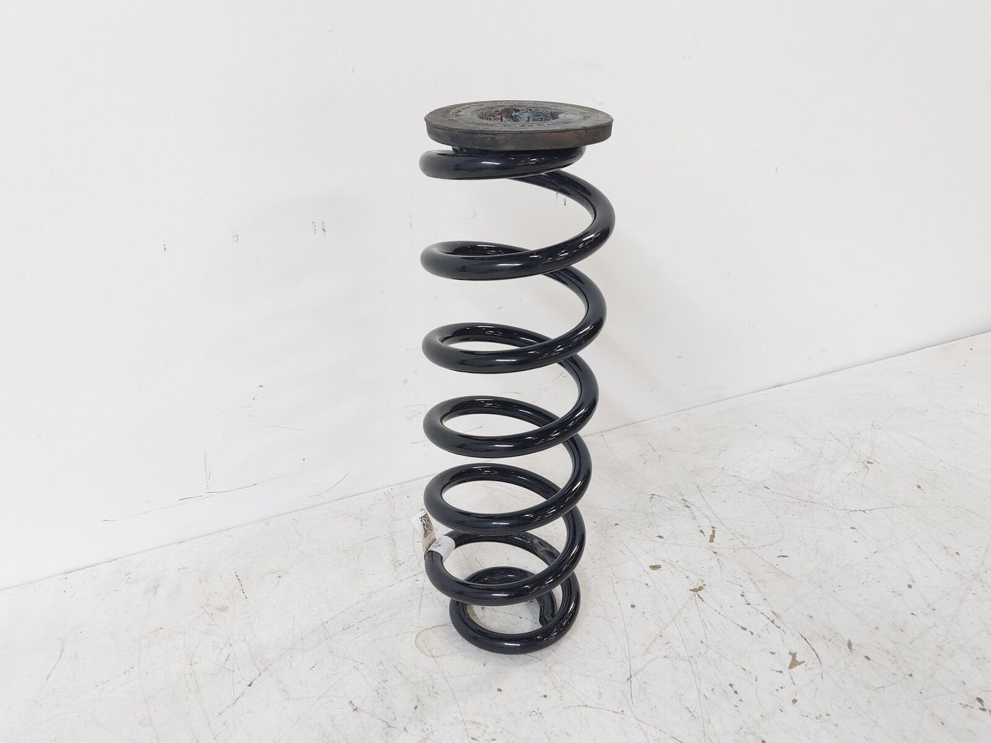 20-22 VW Atlas Cross Sport Rear RH Right Coil Spring 3QF511115K 7K KMS AWD