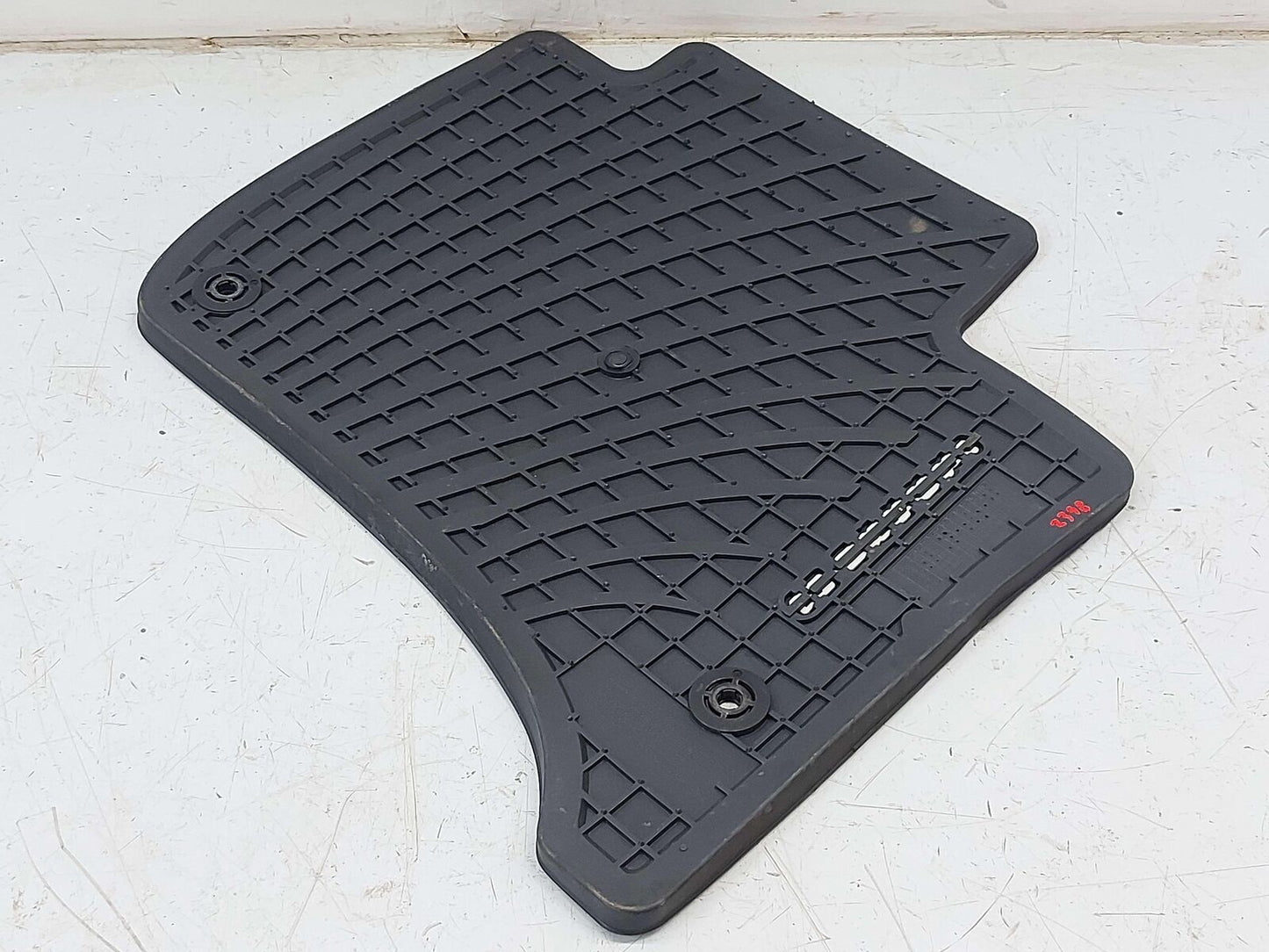 2018 PORSCHE CAYENNE 958 S E-HYBRID SET PORSCHE RUBBER FLOOR MAT 95804480152