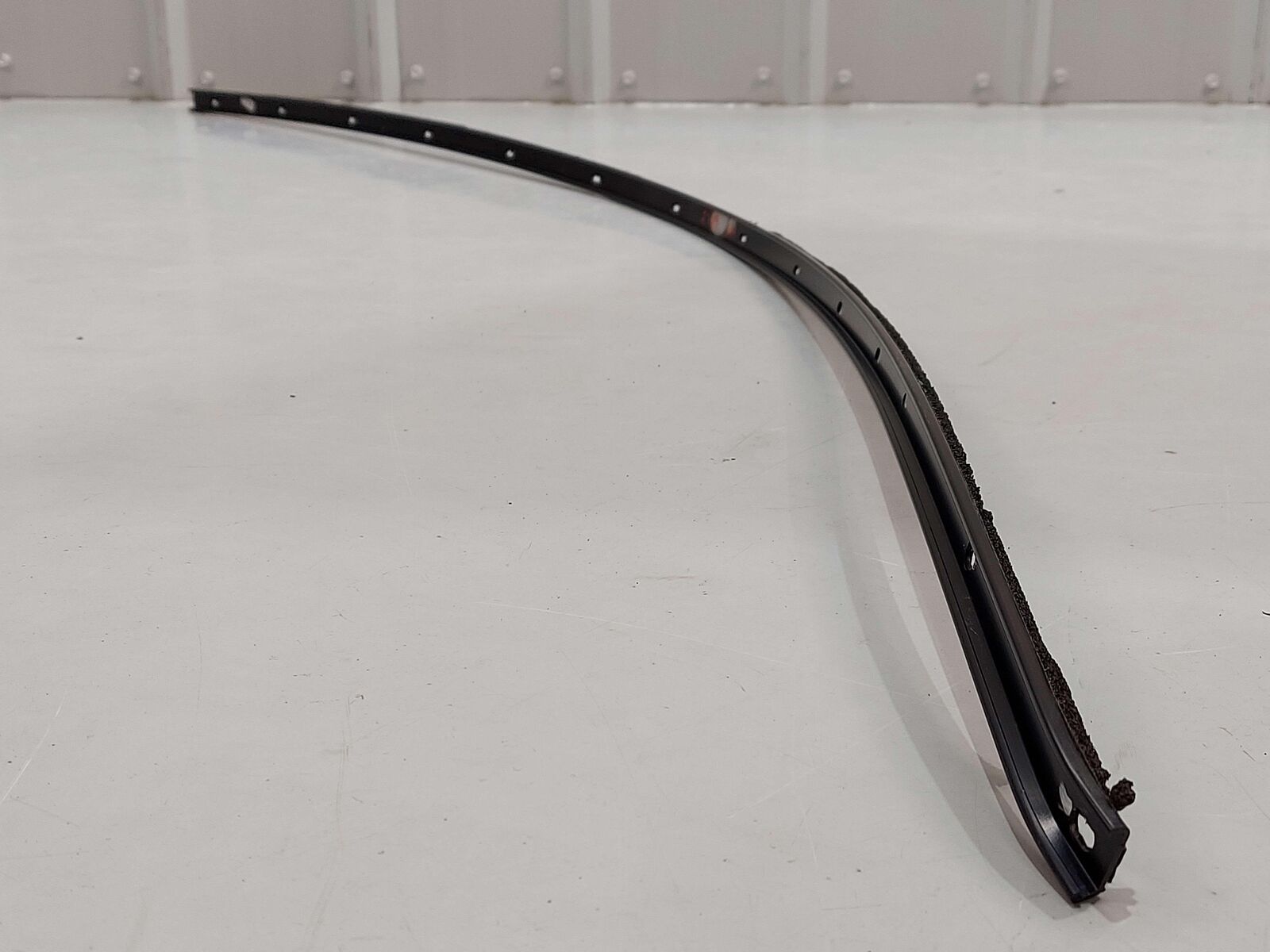 2023 McLaren Artura LH Left Drip Rail Moulding *notes* 16AD507CP