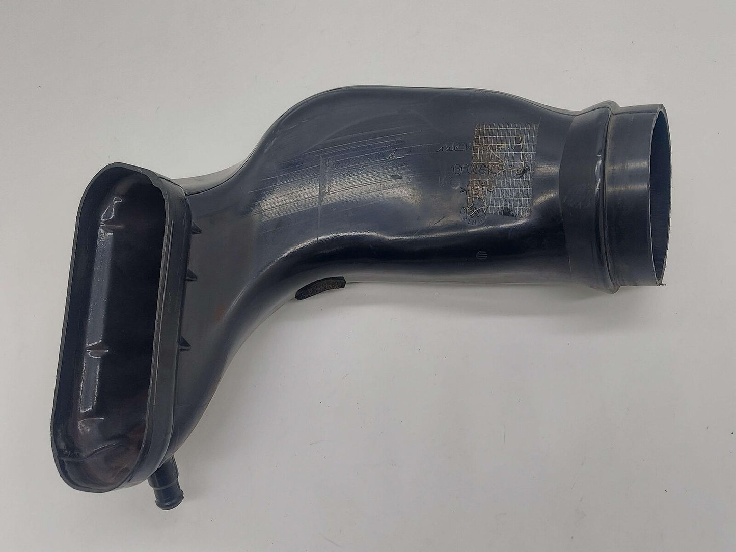 2016 MCLAREN 540C LEFT AIR INTAKE TUBE AIR CLEANER AIR DUCT 13F0681CP