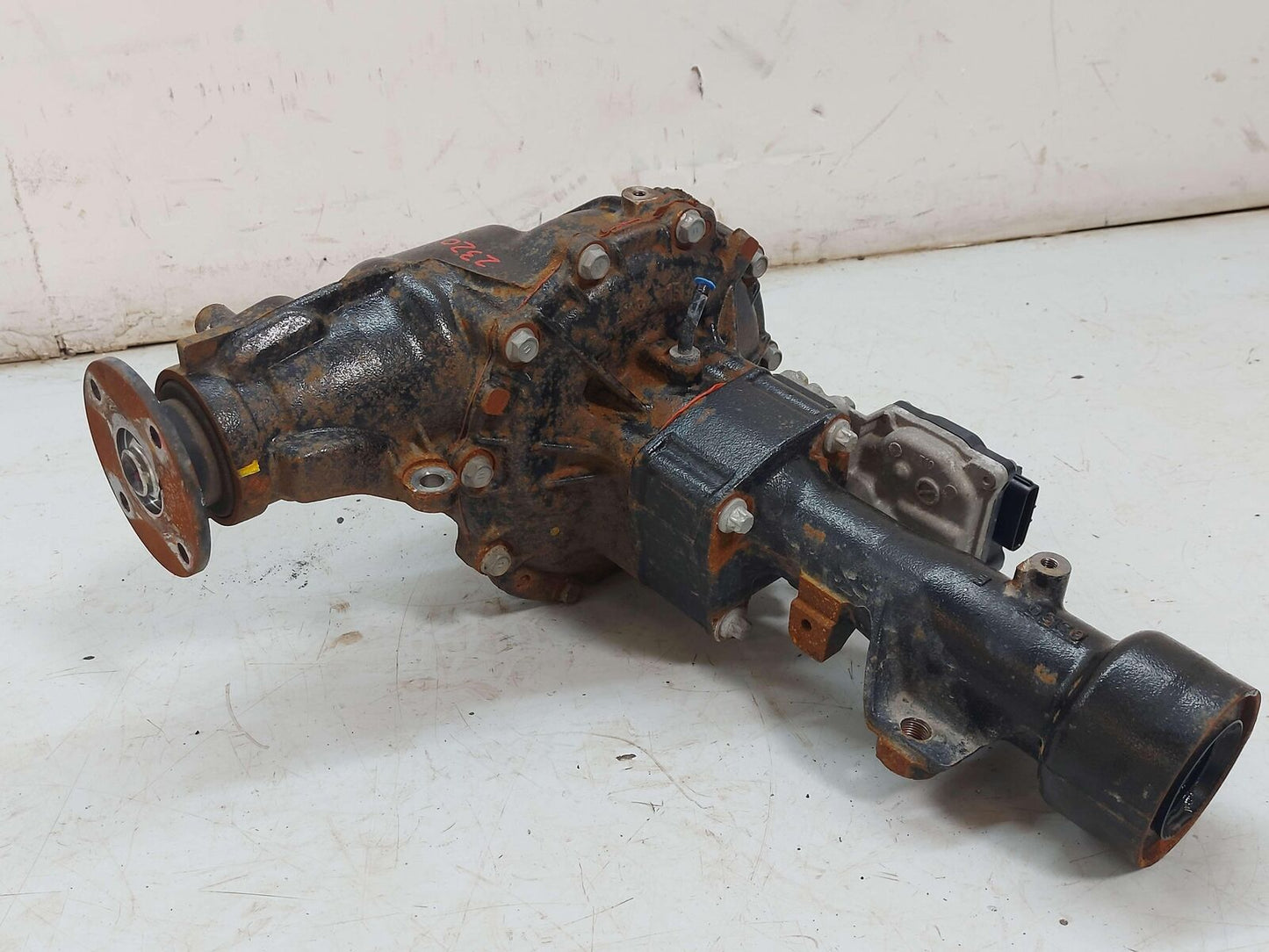 16-22 Toyota Tacoma front Carrier Diff Differential Axle 3.91 80K KMS