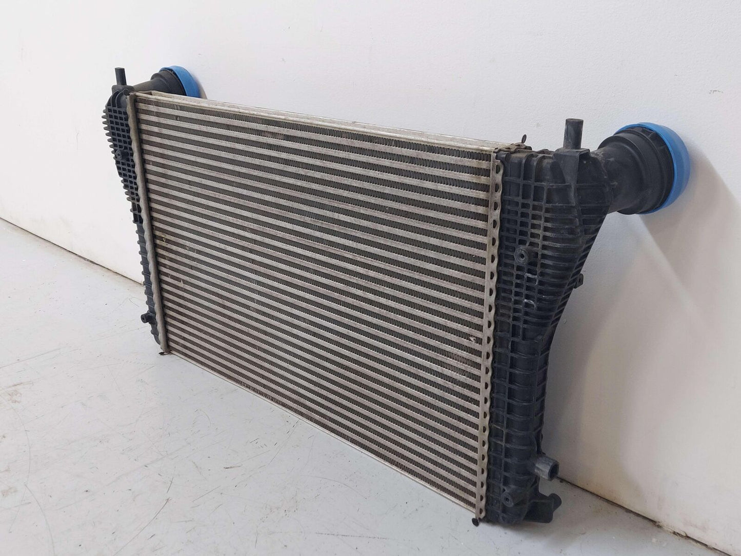 09-18 VW TIGUAN Intercooler 3C0145805R 87K KM'S