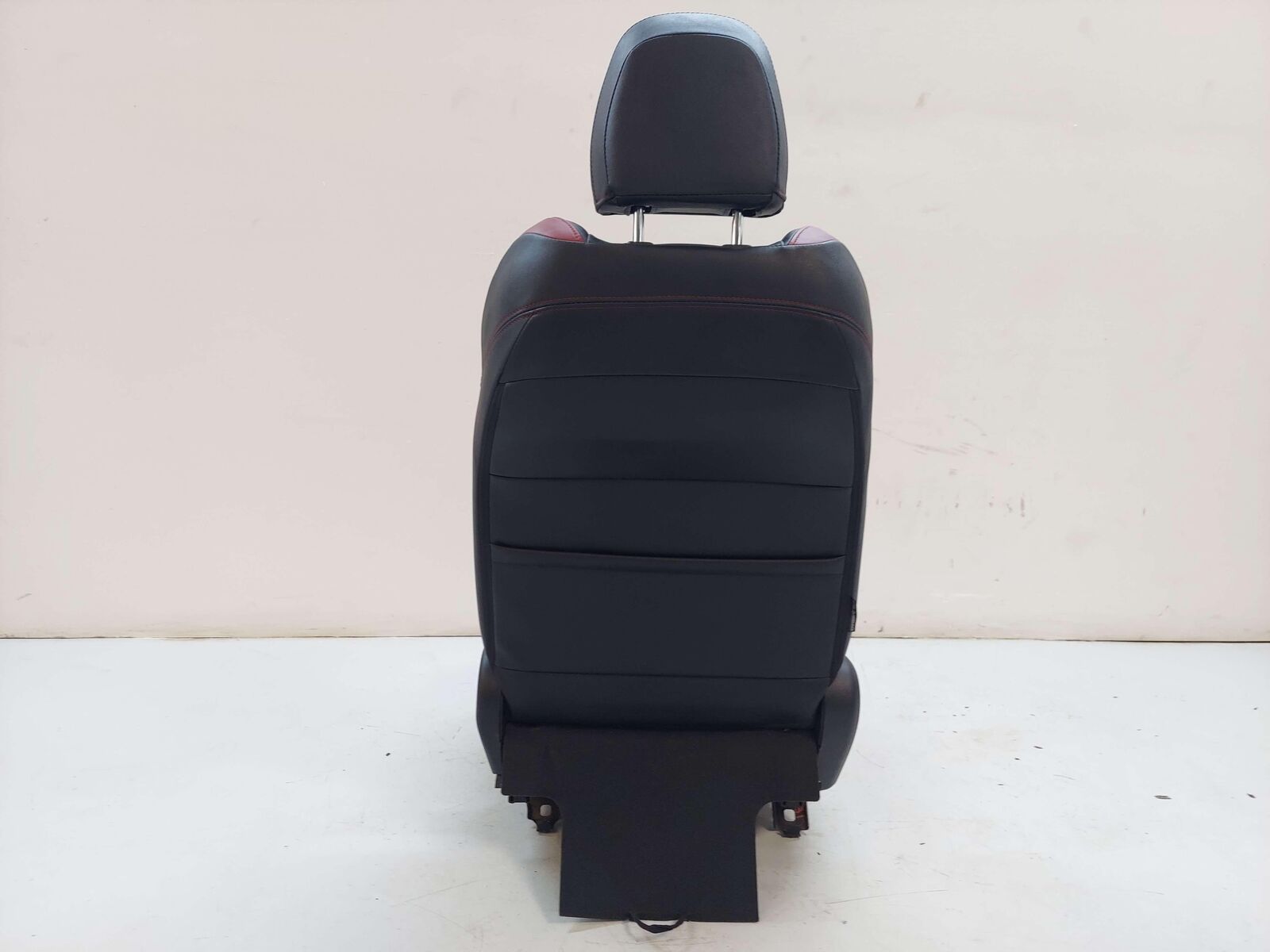 15-21 Subaru WRX Sti Black & Red Leather Seat Set *Notes*