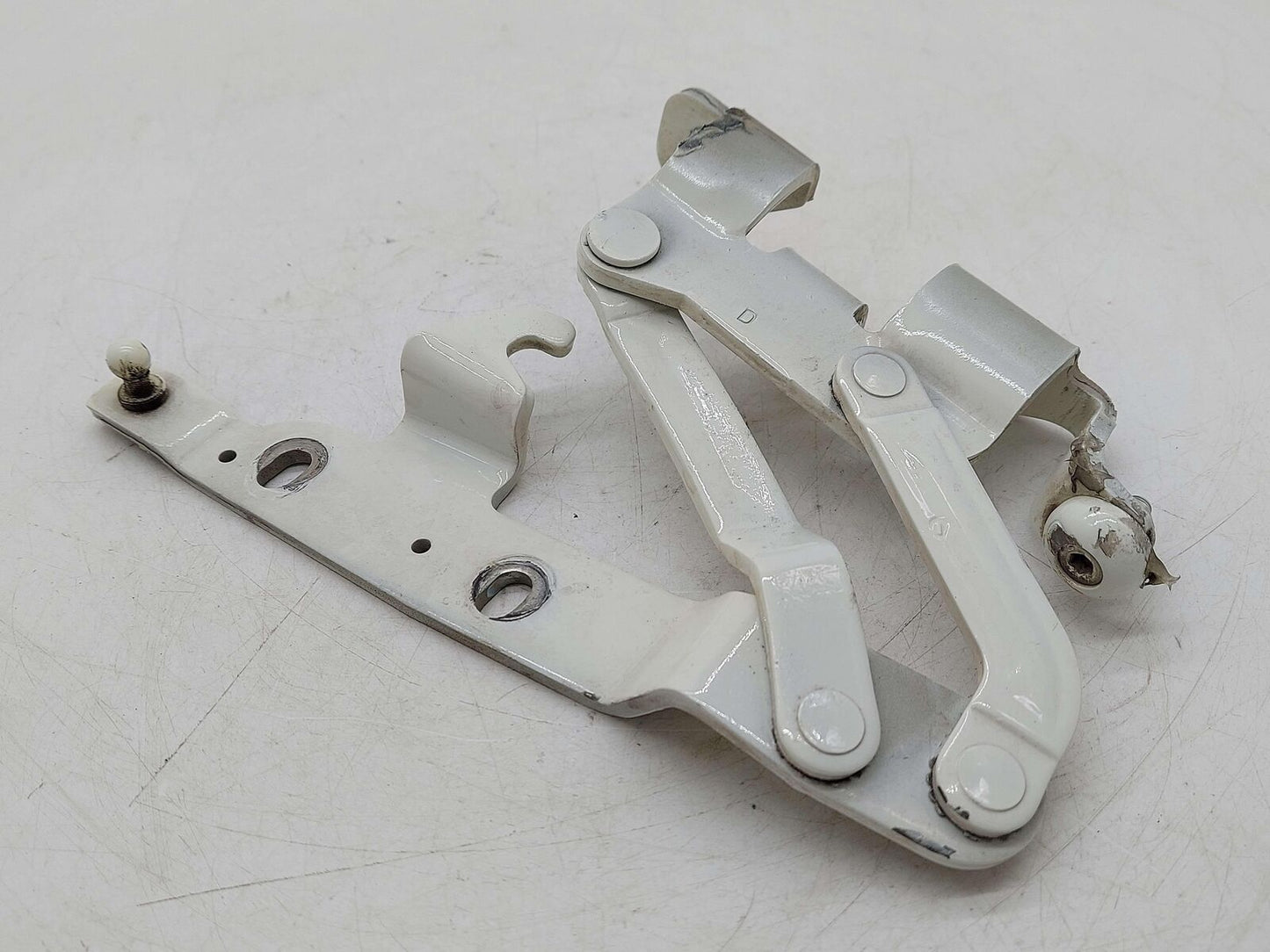 2010 Maserati GranTurismo S M145 Coupe RIGHT HOOD HINGE WHITE