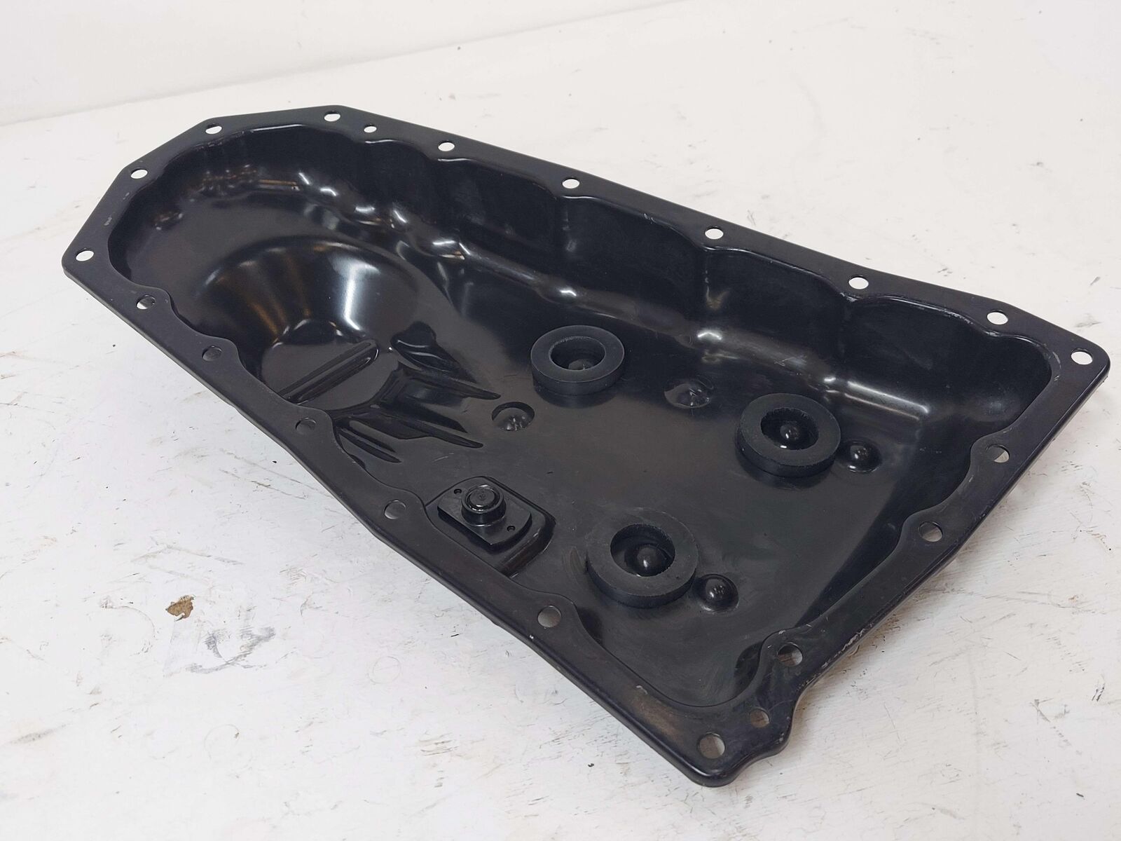 15-16 NISSAN PATHFINDER TRANSMISSION OIL PAN *SCRATCHES AND SCRAPES*