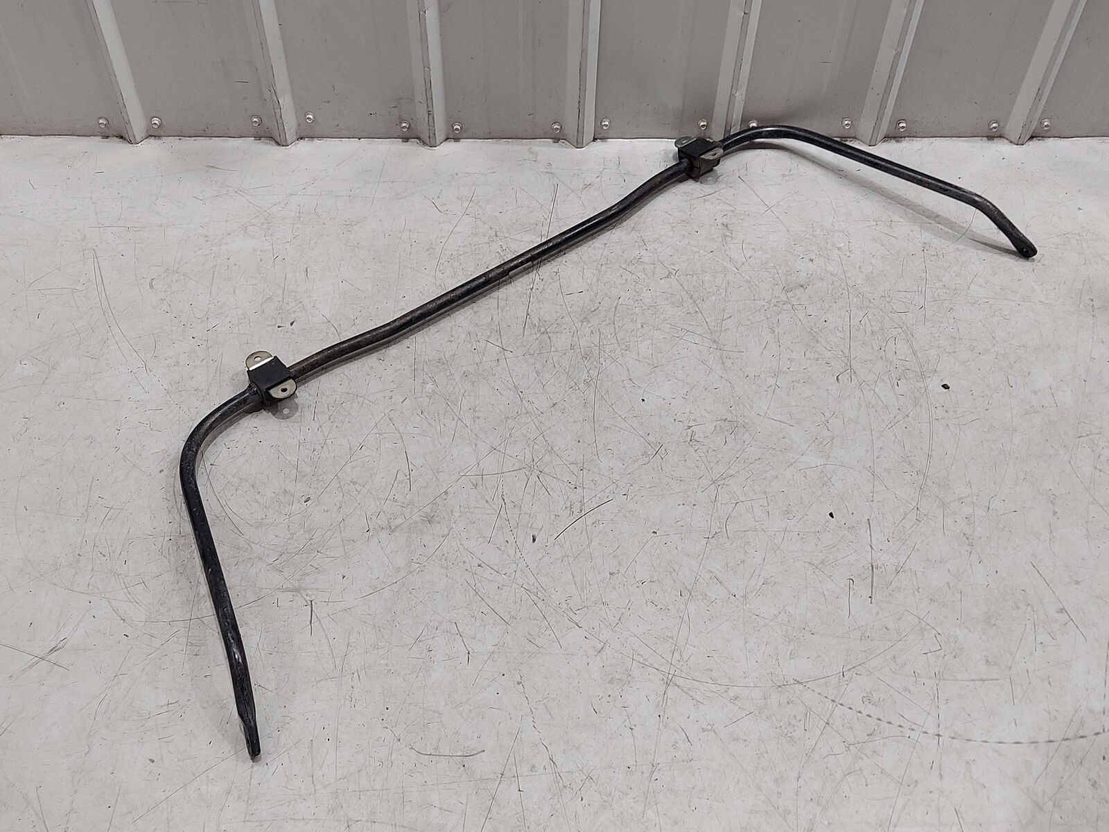 2010 Maserati GranTurismo S M145 Coupe REAR STABILIZER SWAY BAR 234656