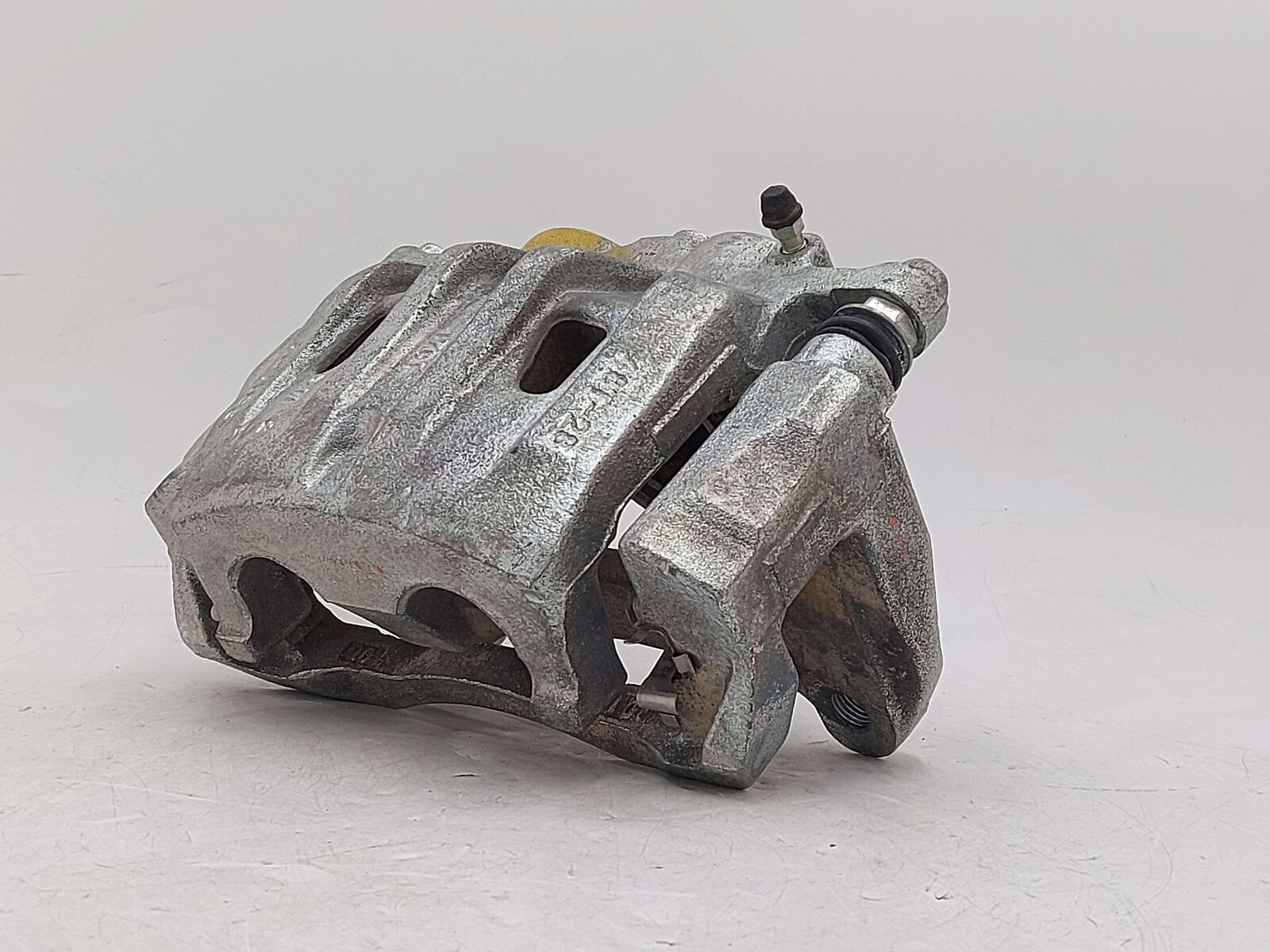 20-23 TOYOTA HIGHLANDER FRONT LH LEFT BRAKE CALIPER 477500E071