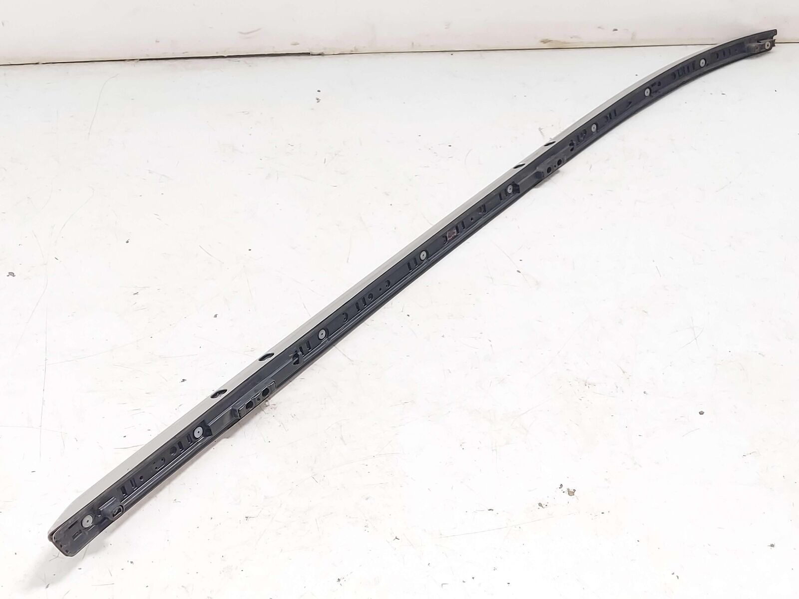 12-16 HONDA CRV LEFT ROOF RACK RAIL *SCRATCHES*