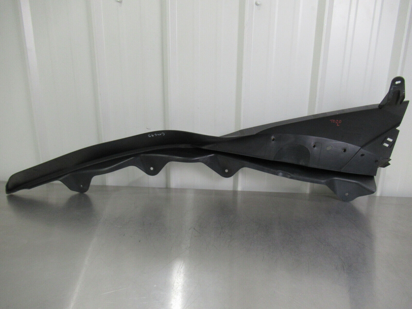 T020 2016 16 MCLAREN 570S LH LEFT REAR QUARTER TRIM PANEL 13A6753CP