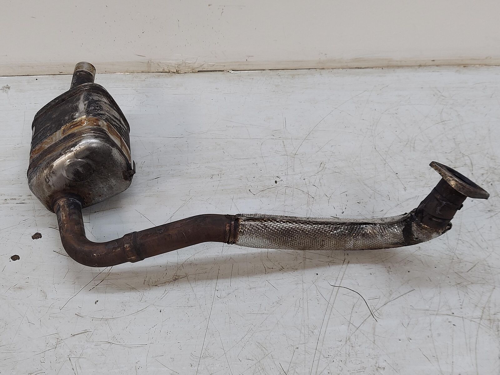 17-22 Porsche Cayman 718 LH Left Muffler *Fire Damage* 051-0764703