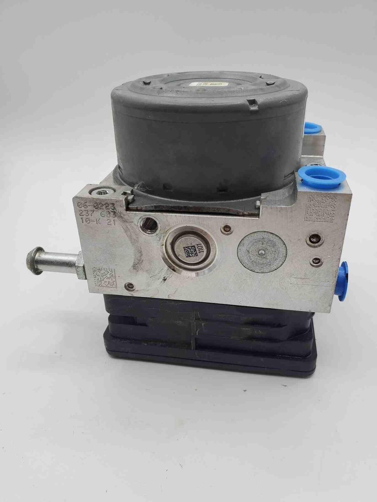 14 15 16 MITSUBISHI RVR Anti Lock Brake Module ABS Pump 4670B182