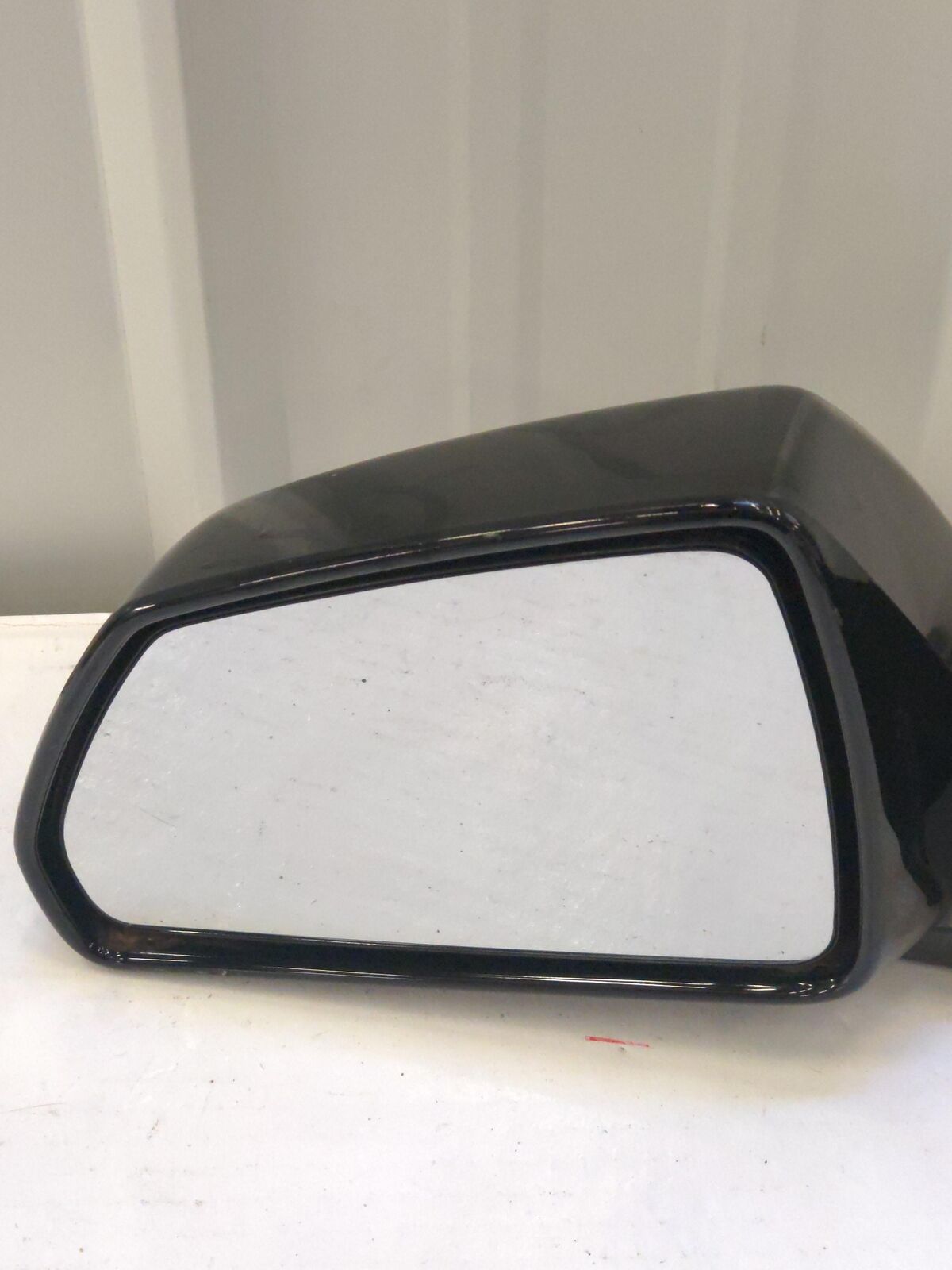 08-14 CADILLAC CTS LH Left Door Mirror *minor Scuffs* Black 25951525