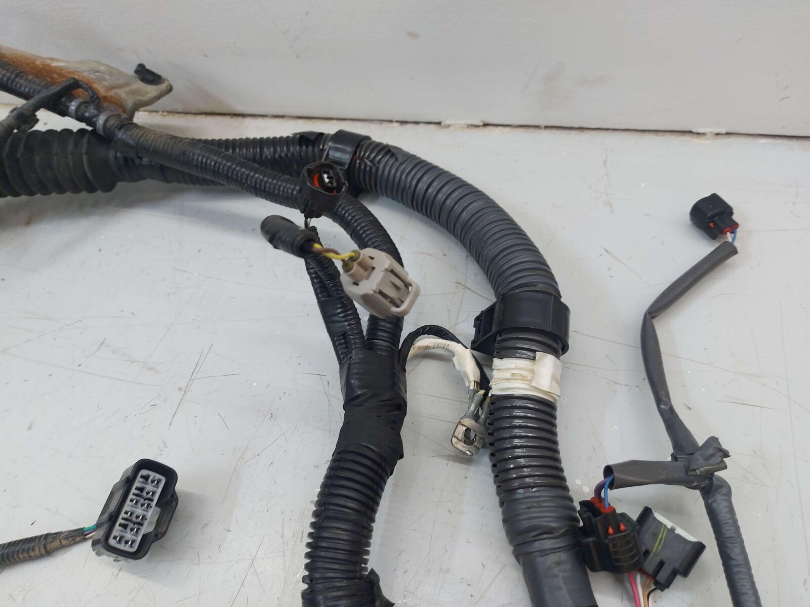 2016 Toyota Tacoma 2.7L Engine Motor Wire Wiring Harness 82121-04821 *Notes*