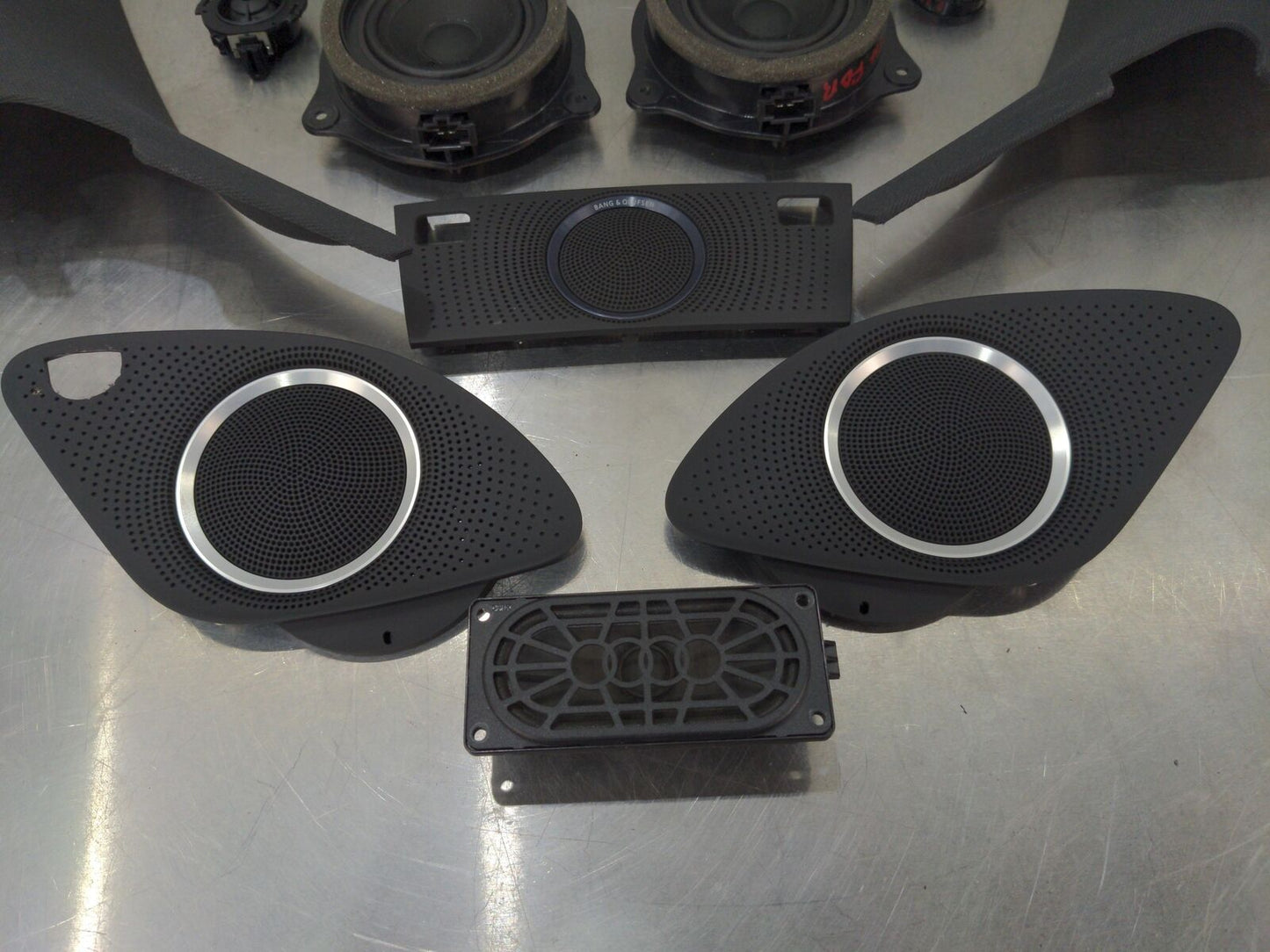 2009 AUDI R8 Bang & Olufsen B&O Speaker Set 420035415A 420035411C 8T0035399